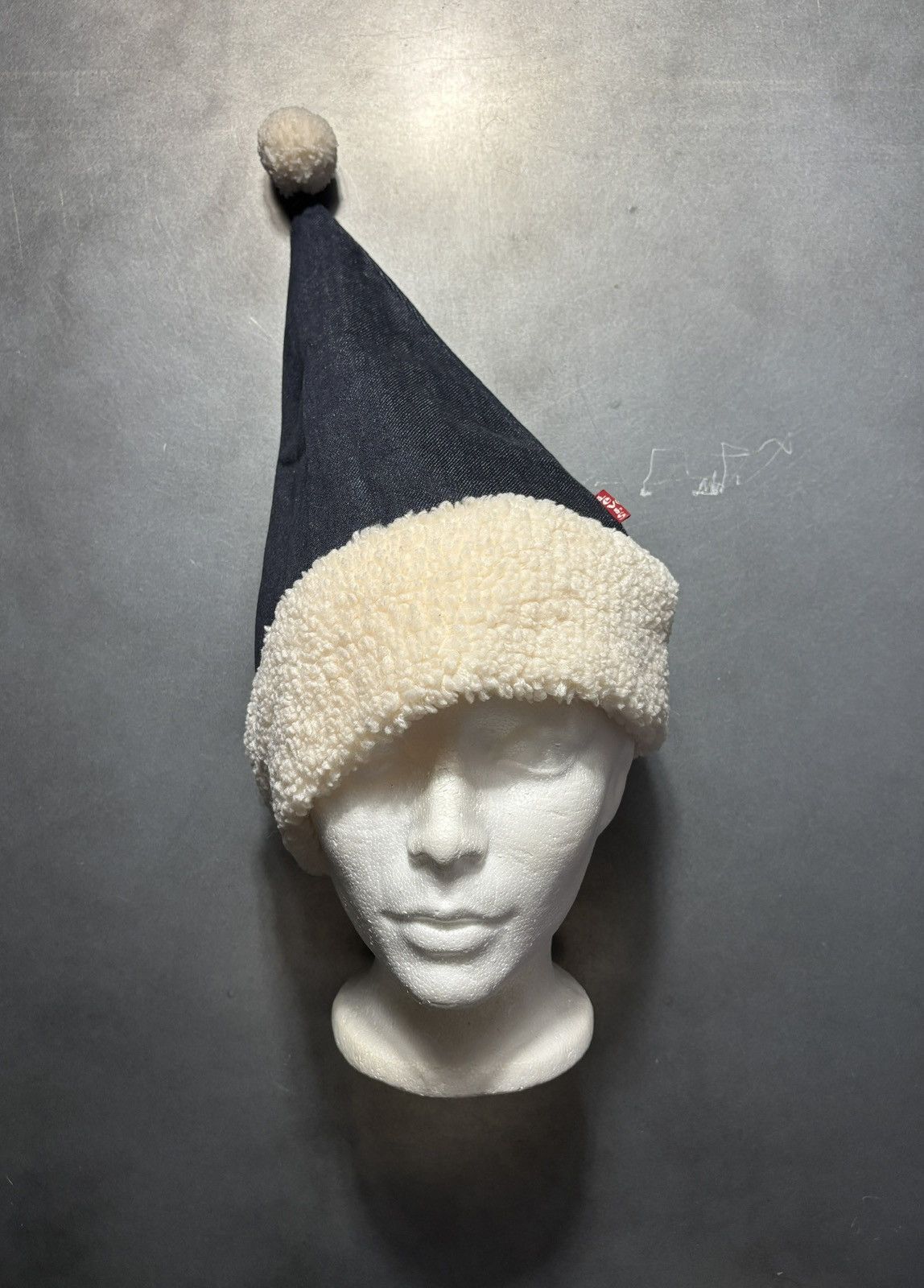 Levi's Levi's Santa Hat Red Tab Denim Silly Cap 2010s Pom Pom Elf Size ONE SIZE - 2 Thumbnail