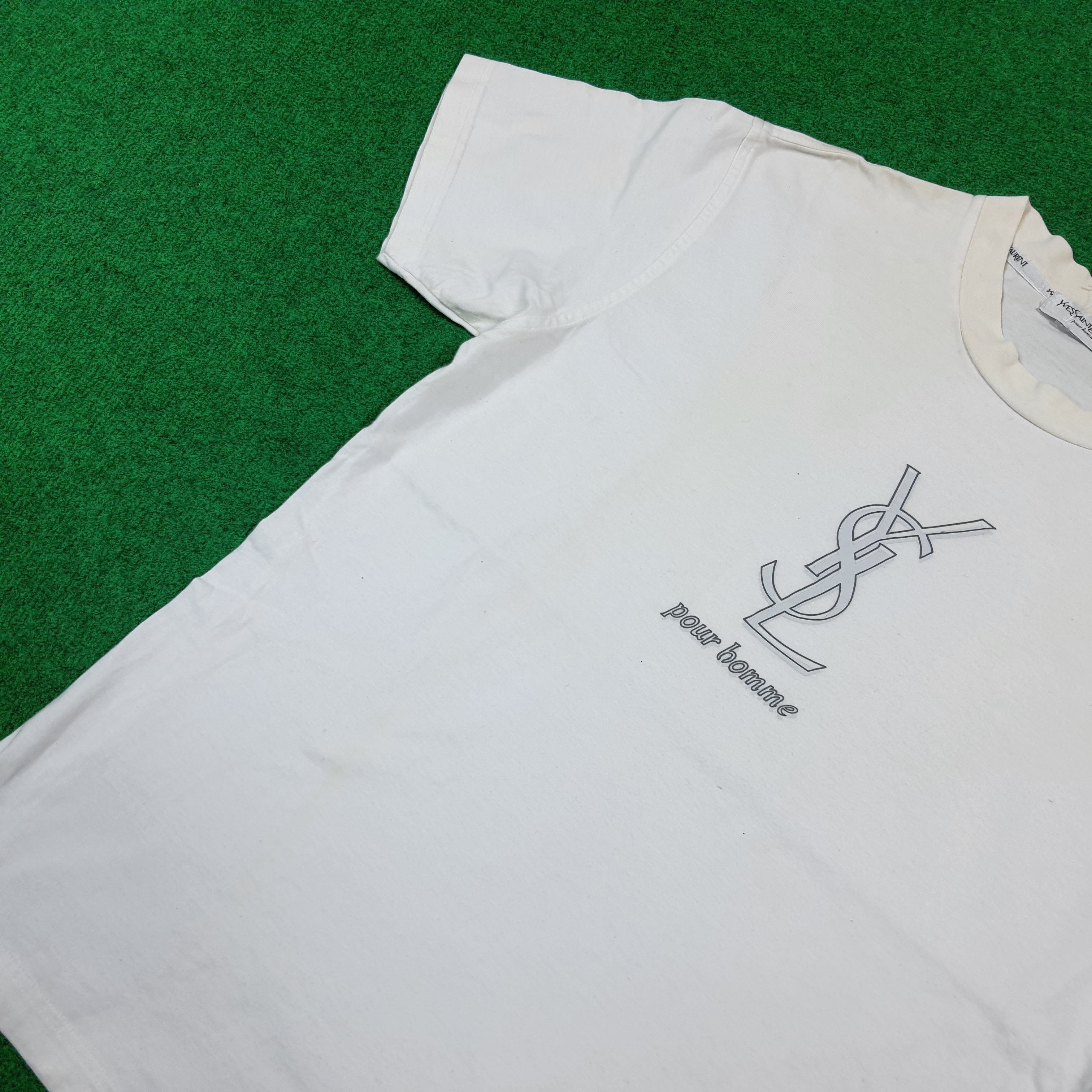 Yves Saint Laurent Vintage YSL Yves Saint Laurent Designer Tshirt C301N6 Size US M / EU 48-50 / 2 - 7 Thumbnail