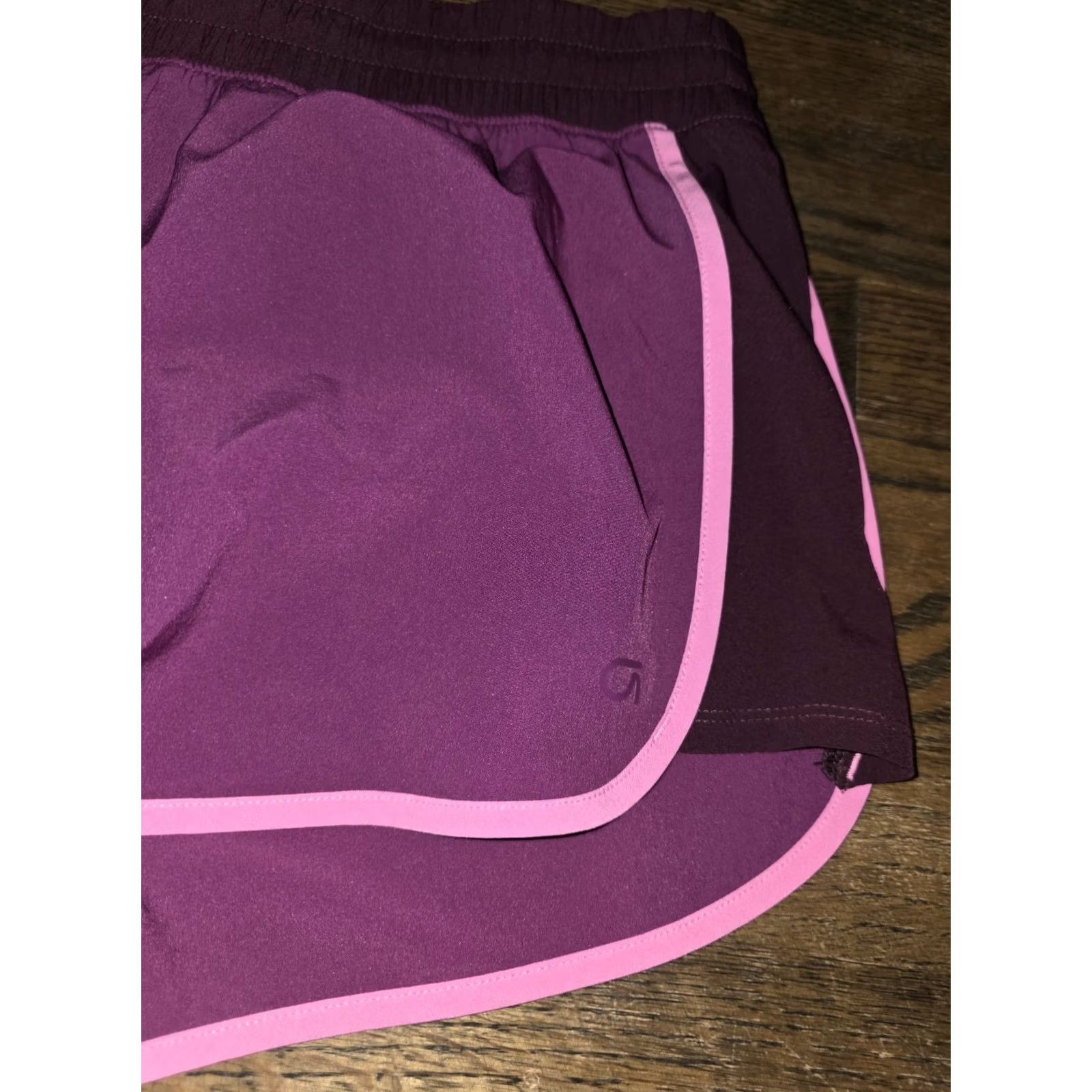 Vintage VINTAGE Gap Fit Lined Running Athletic Shorts Purple Pink Womens M Inseam 4 in Comfort Breathable Elastic Waist Easy Care Regular Size Mq Size 32" / US 10 / IT 46 - 3 Thumbnail