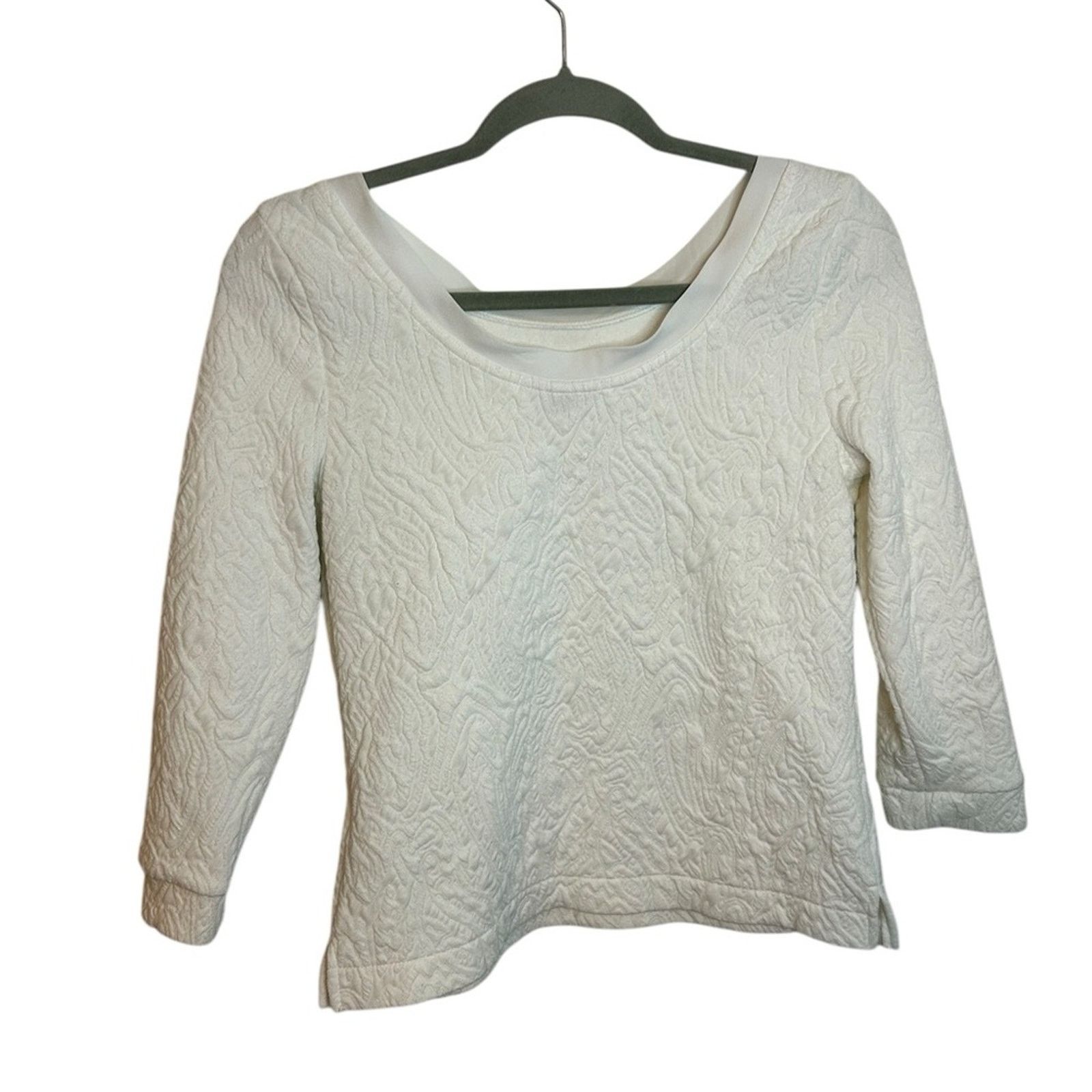 Banana Republic Banana Republic White Textured Scoop Back Top Size S / US 4 / IT 40 - 2 Thumbnail