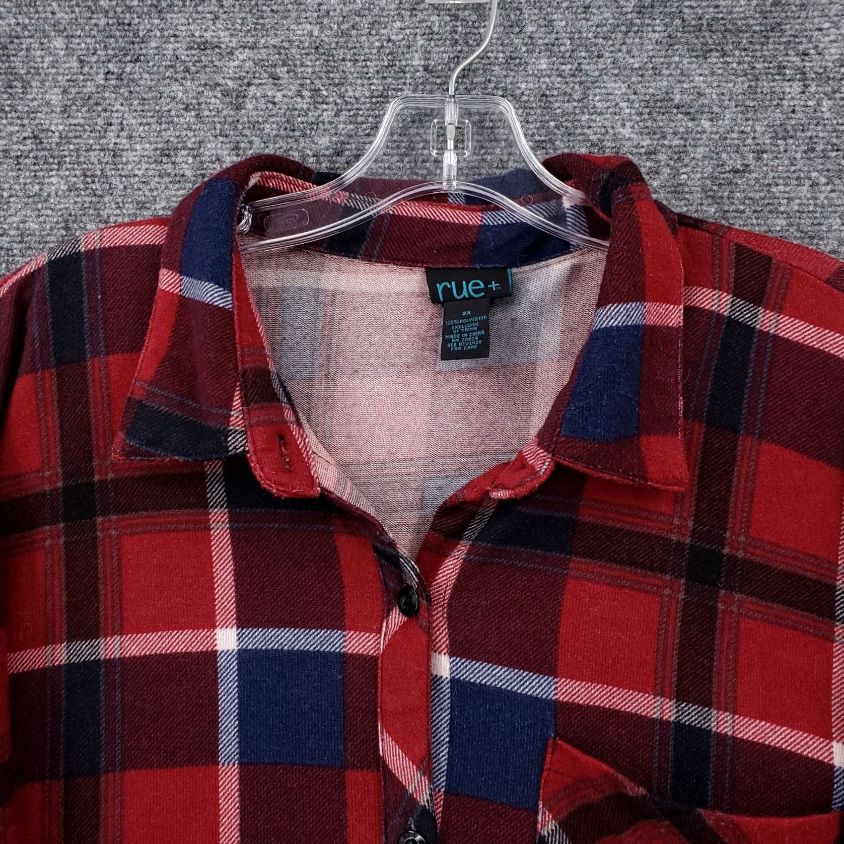 Vintage Rue Shirt Womens 2X XXL Red Plaid Button Up Long Sleeve Polyester Collared Size XXL / US 16-18 / IT 52-54 - 2 Thumbnail