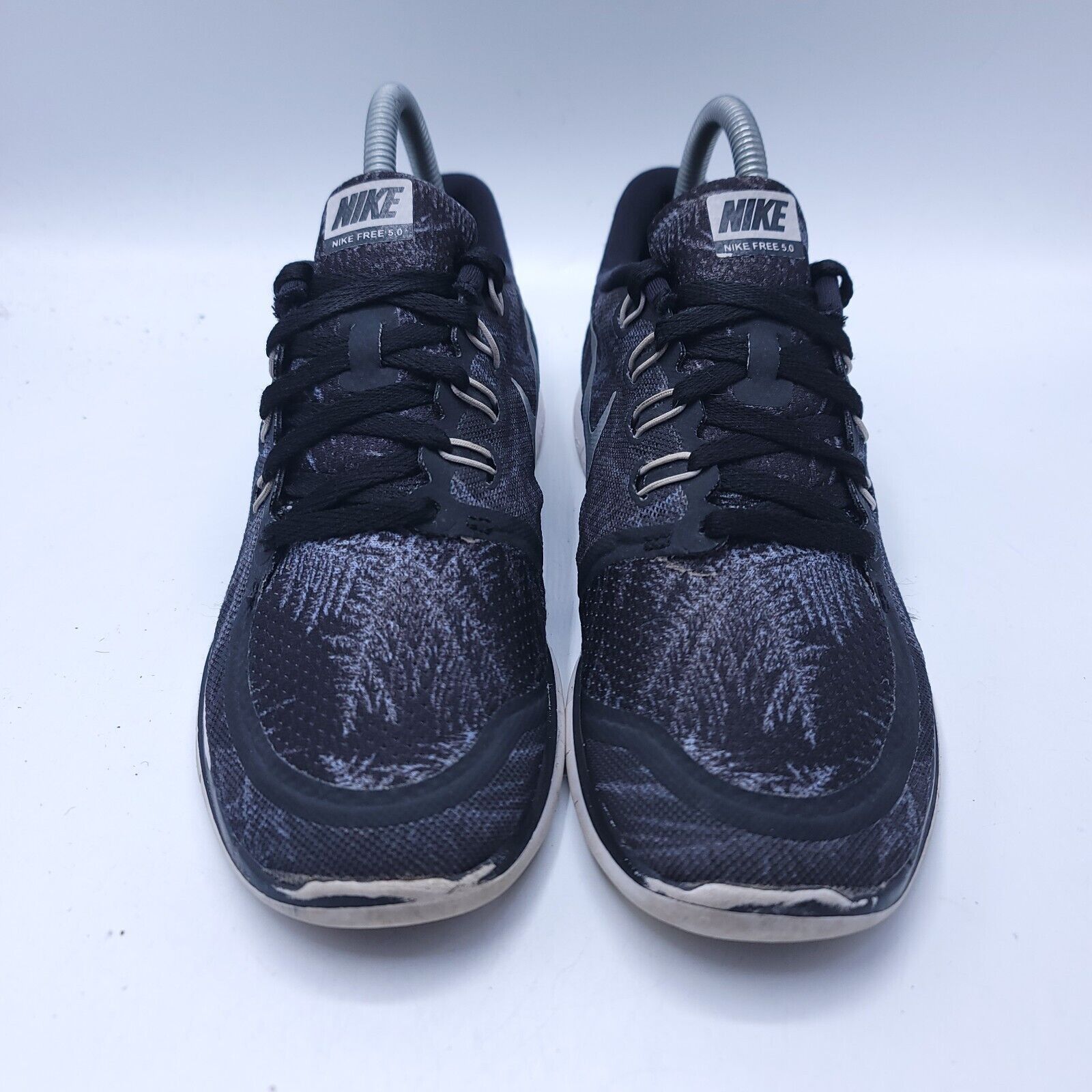 Nike Nike Free 5.0 Shoe Womens Size 7 806588-001 Black Gray White Size US 7 / IT 37 - 2 Thumbnail