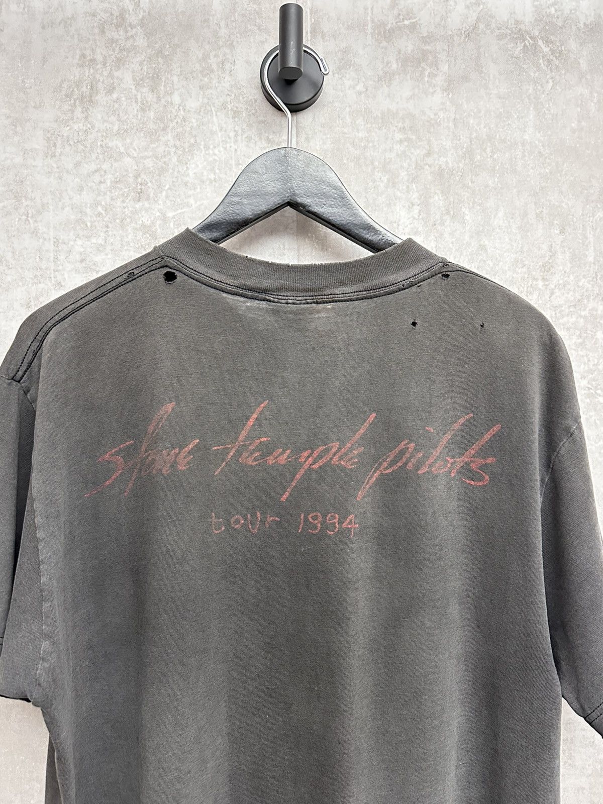 4GSELLER Vintage 90s Stone Temple Pilots Purple Shirt Size US XL / EU 56 / 4 - 2 Thumbnail