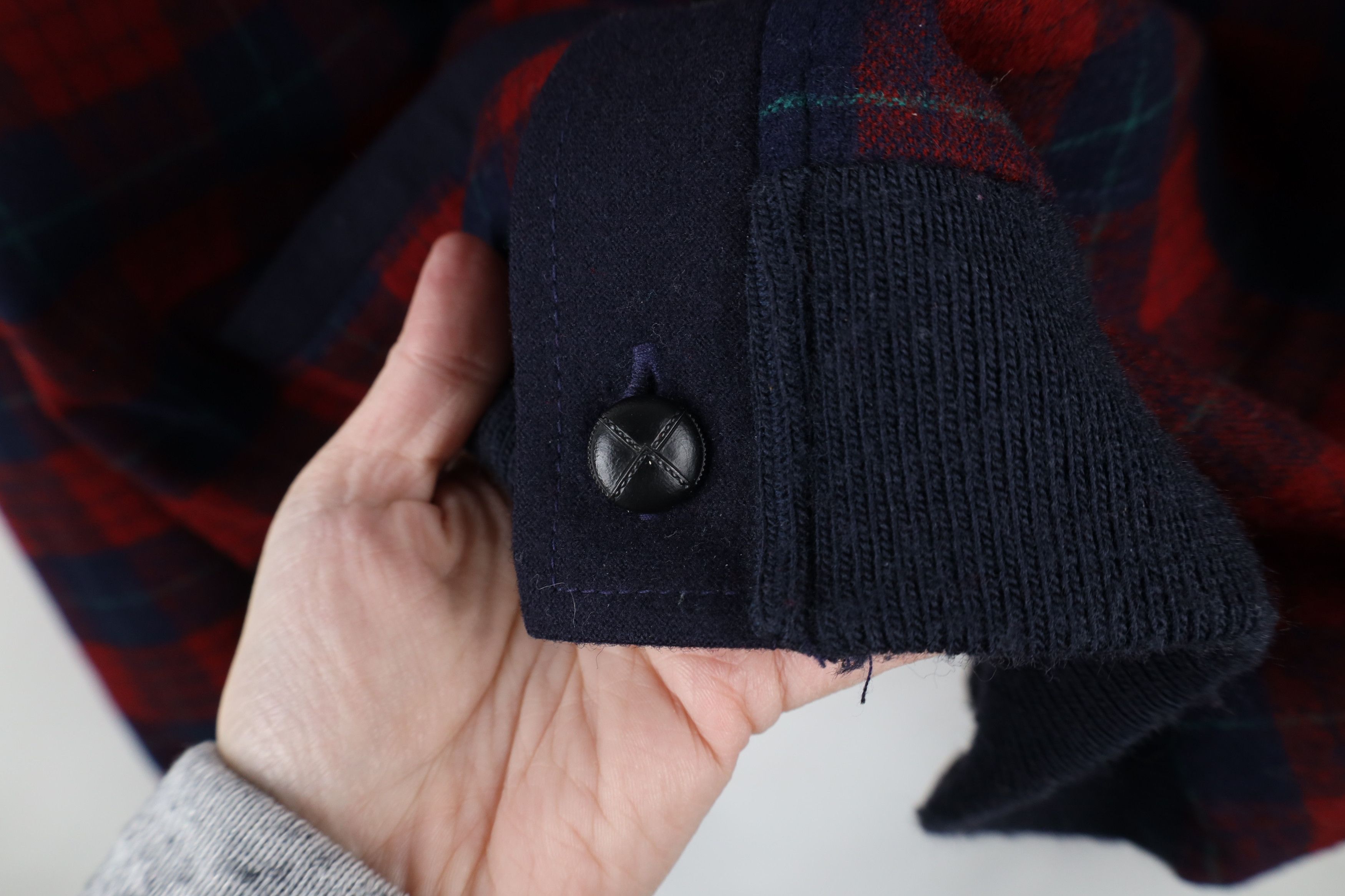 Pendleton × Vintage Vintage 70s Pendleton Virgin Knit Cardigan Sweater Plaid USA Size US XL / EU 56 / 4 - 5 Thumbnail