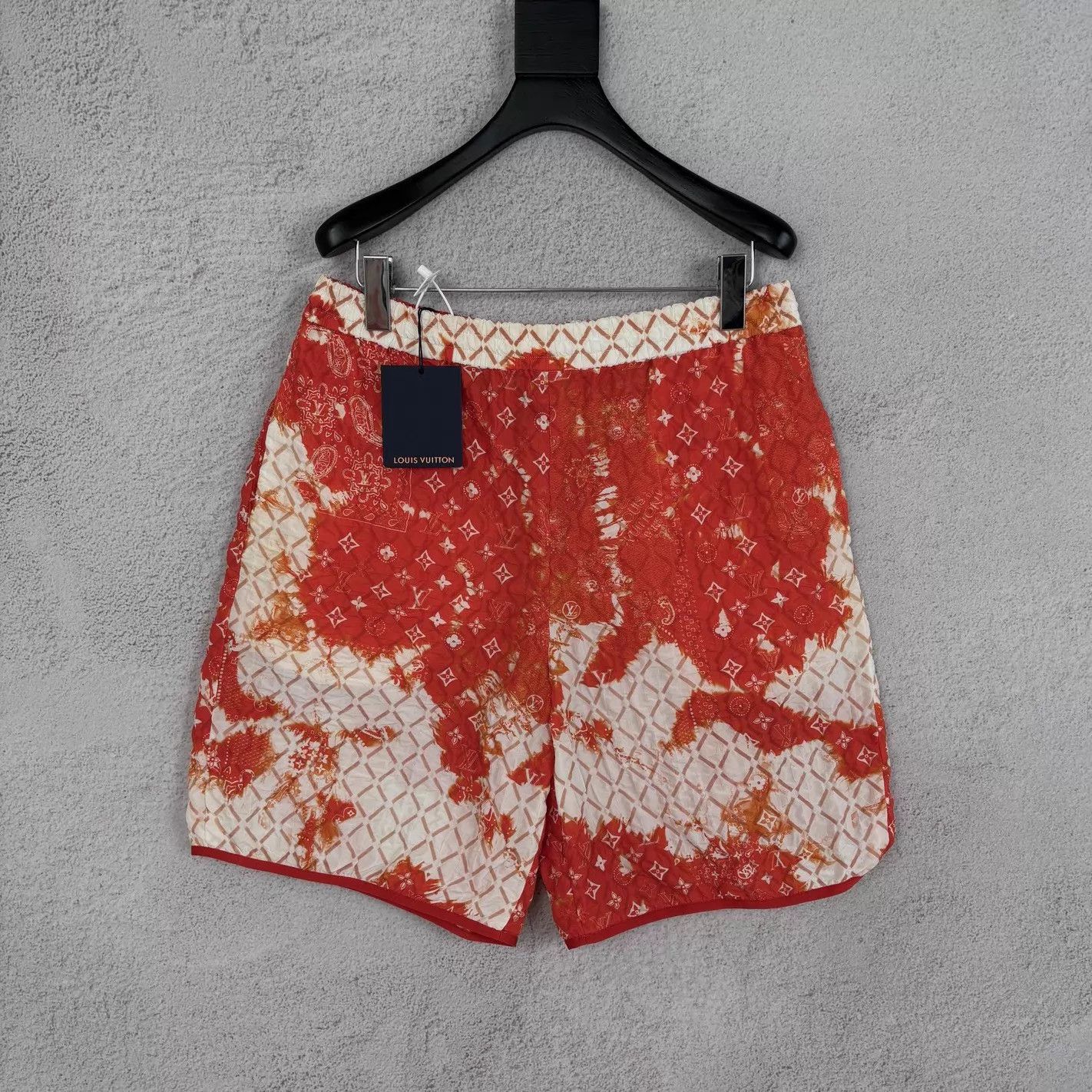 Louis Vuitton LV Cashew Print Short New M Size US 32 / EU 48 - 1 Thumbnail