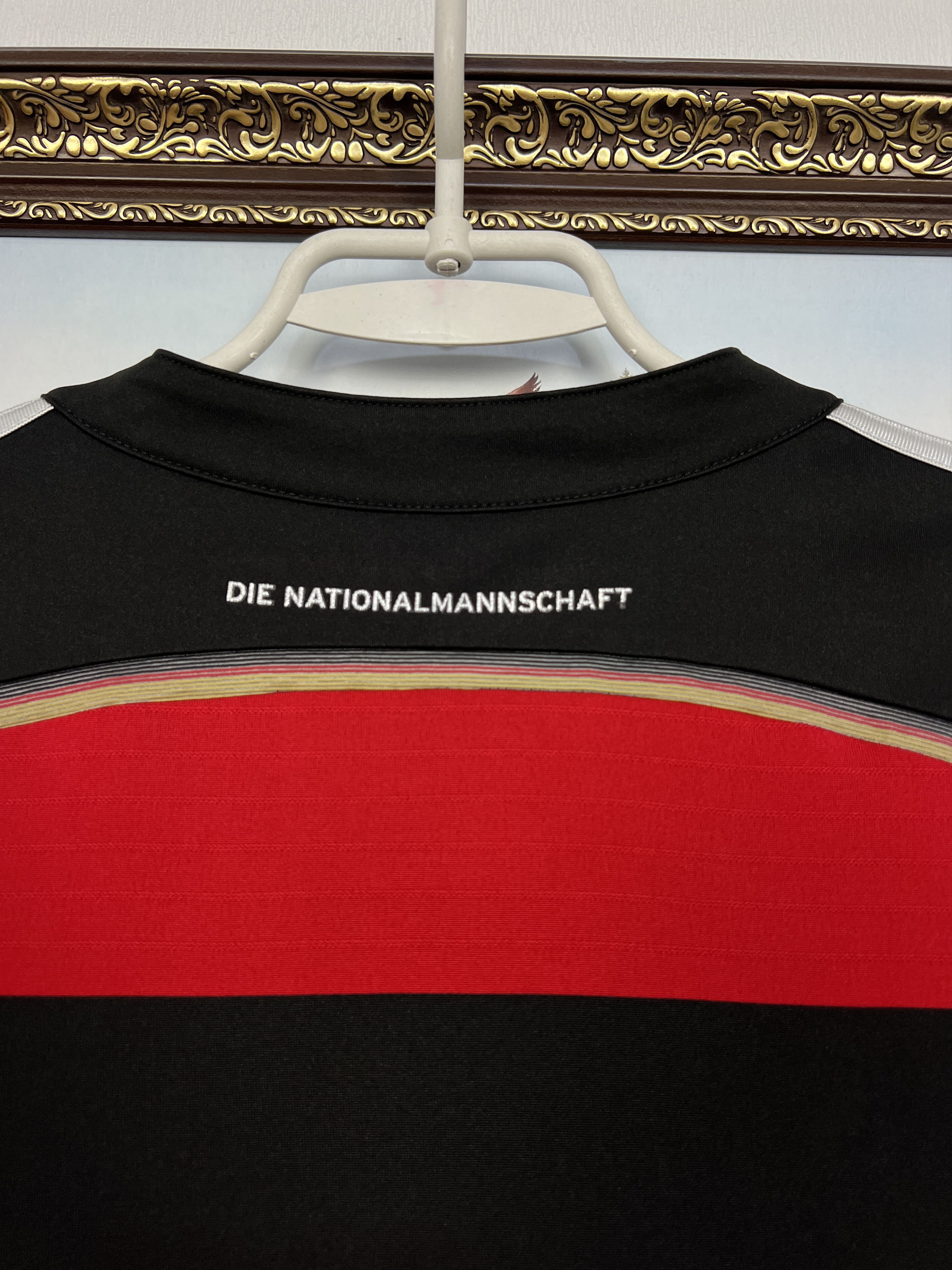 Adidas Germany Away football shirt 2014 Soccer Adidas Jersey Mens Size US L / EU 52-54 / 3 - 10 Thumbnail