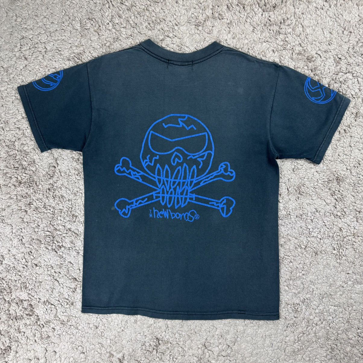Vintage Vintage Faded TM New Borns Streetwear T-shirt Size US M / EU 48-50 / 2 - 1 Thumbnail