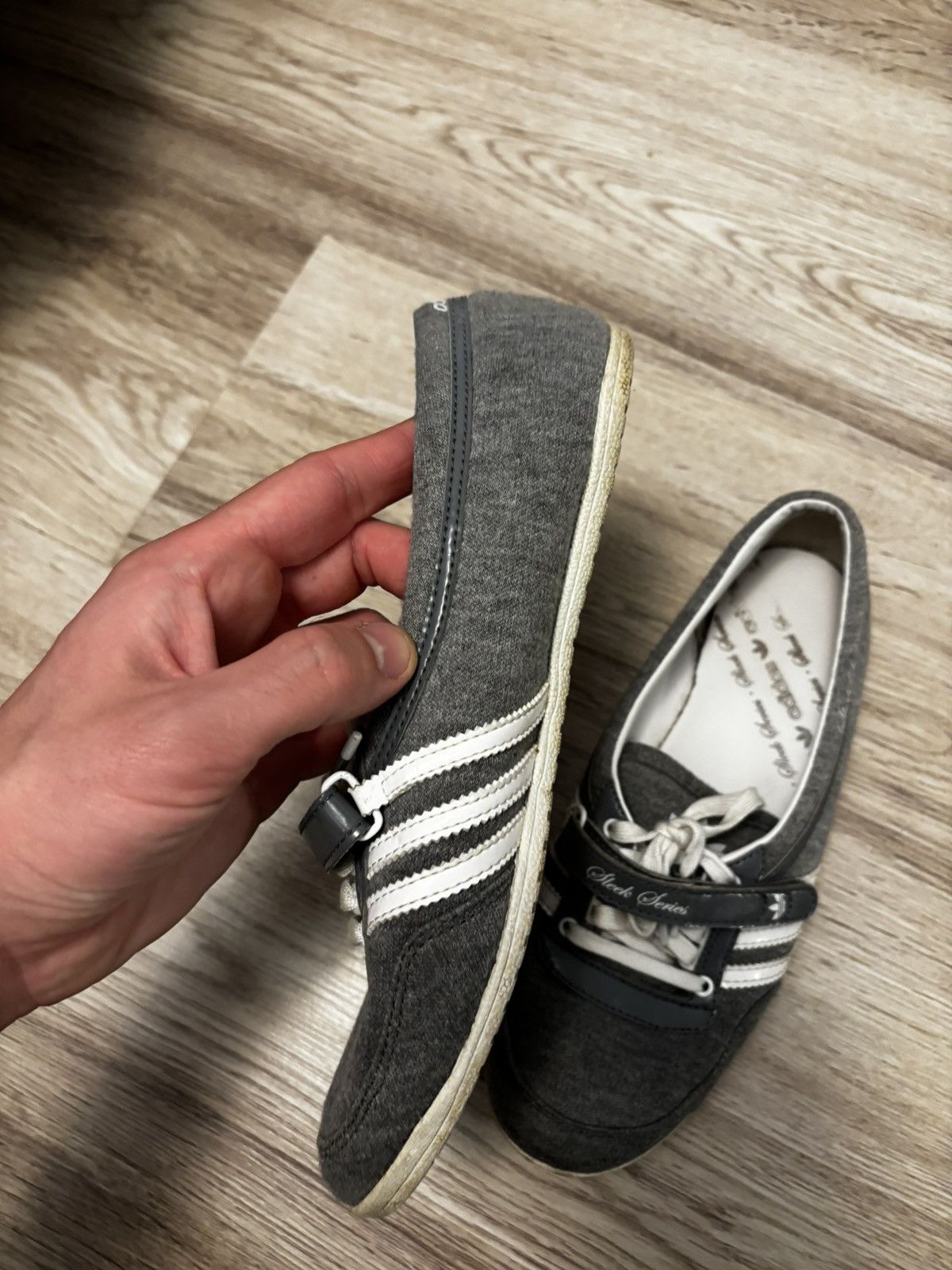 Adidas adidas Concord Round W (2011) – Grey/White – Size US 7.5 Size US 7.5 / IT 37.5 - 20 Thumbnail