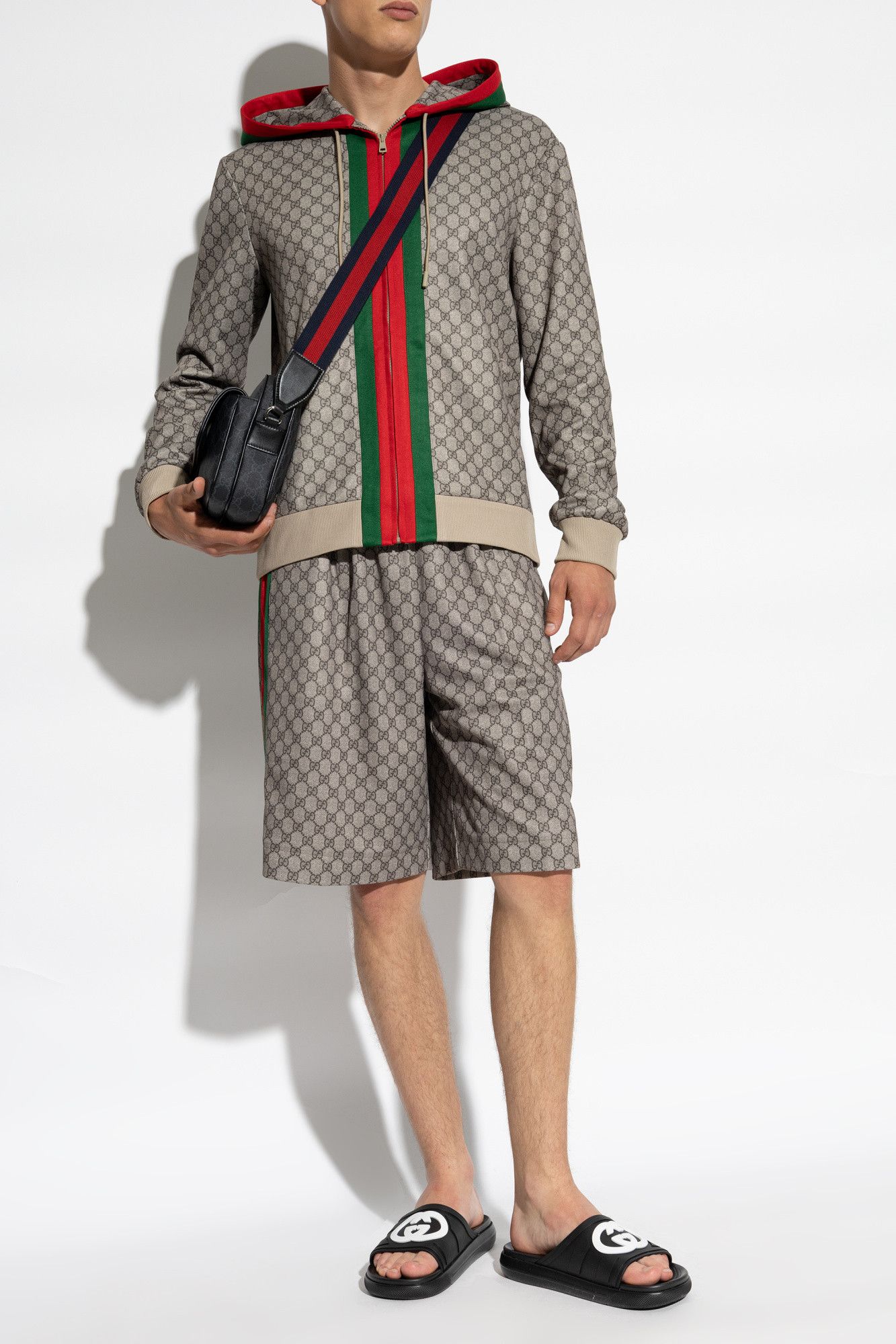 Gucci o1s1wg110125 Interlocking G Slides Sandals in Black/White Size US 9.5 / EU 42-43 - 3 Thumbnail