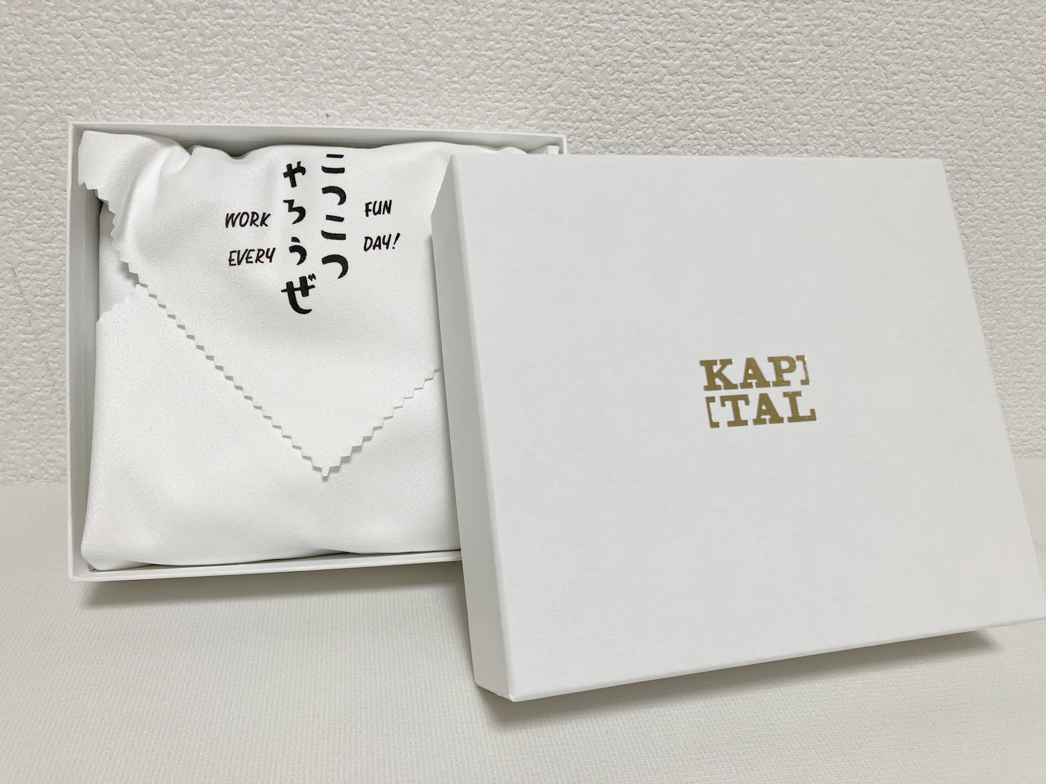 Kapital Kapital THUMBS UP BONE HAND ZIP leather wallet silver Size ONE SIZE - 6 Thumbnail