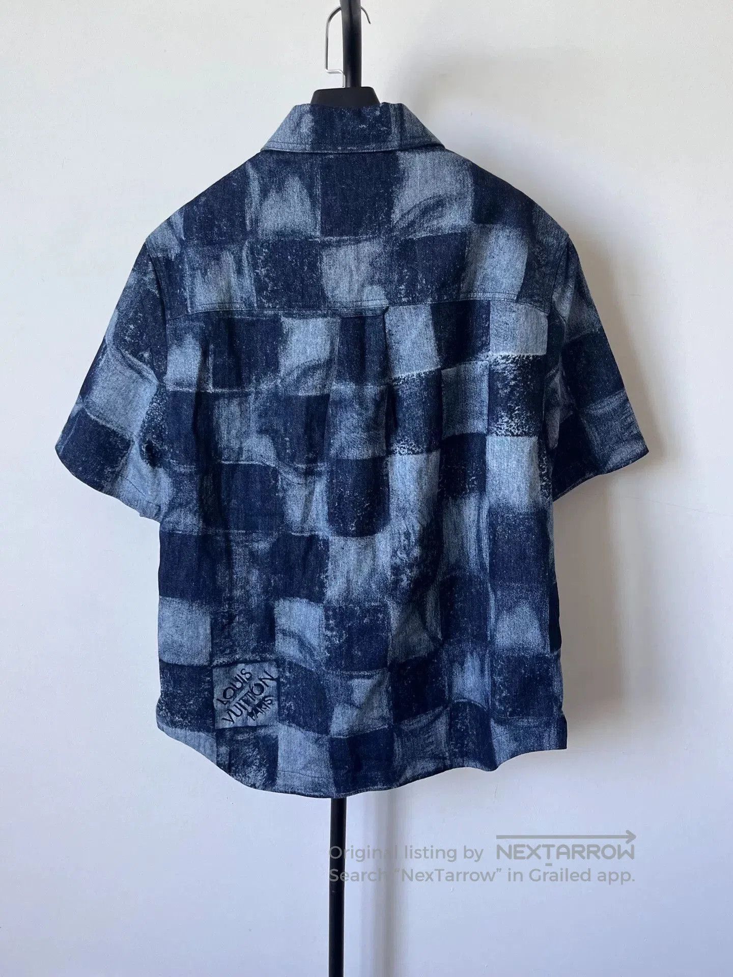 Louis Vuitton blue checkered classic short sleeve shirt. Size US L / EU 52-54 / 3 - 2 Thumbnail