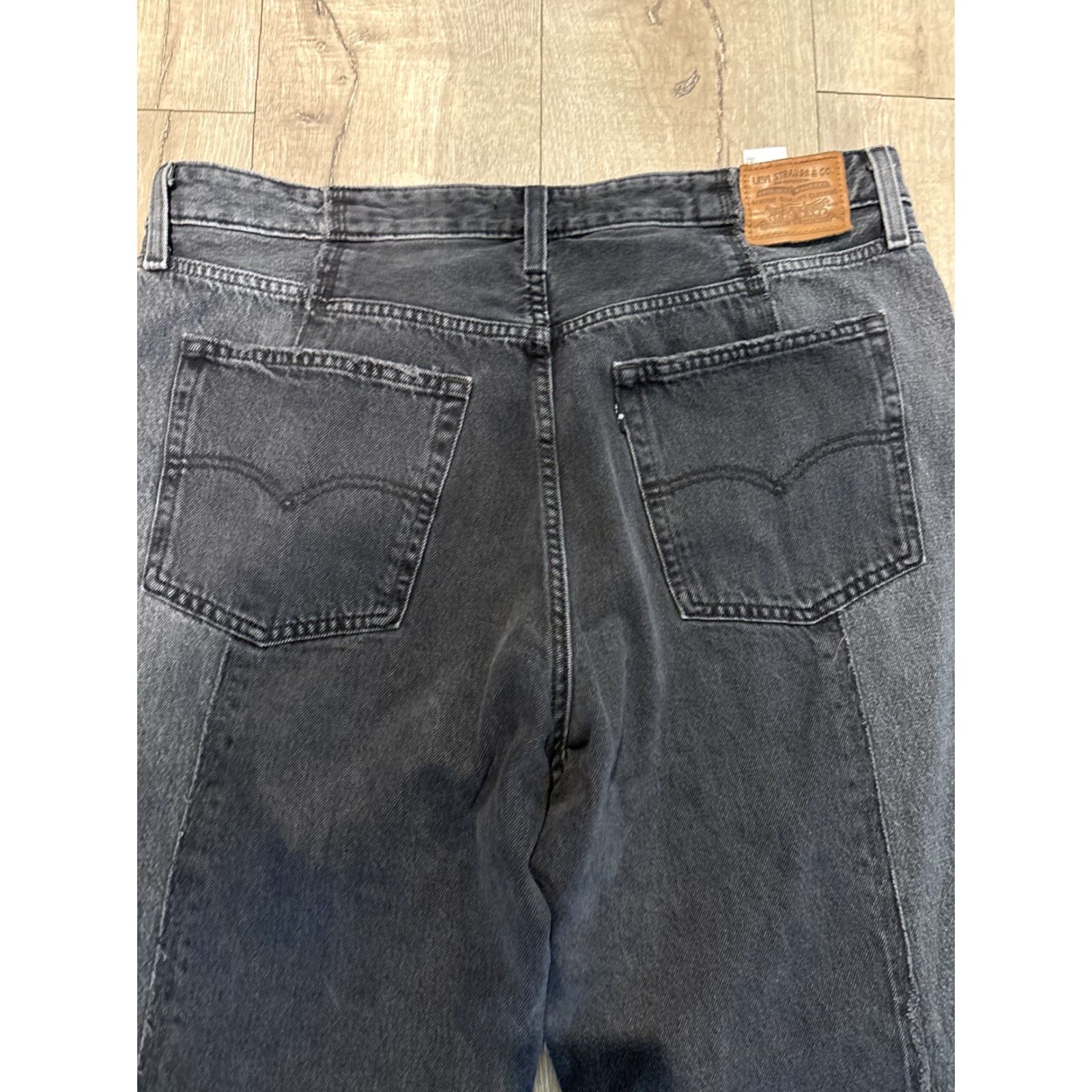Levi's VINTAGE Levi's Baggy Jeans (Dad/Recrafted) - Jeans - Women - 34 - Black - 90s Retro Bohemian Grunge Gothic Style - Regular Fit Size 24" / US 00 / IT 34 - 5 Thumbnail