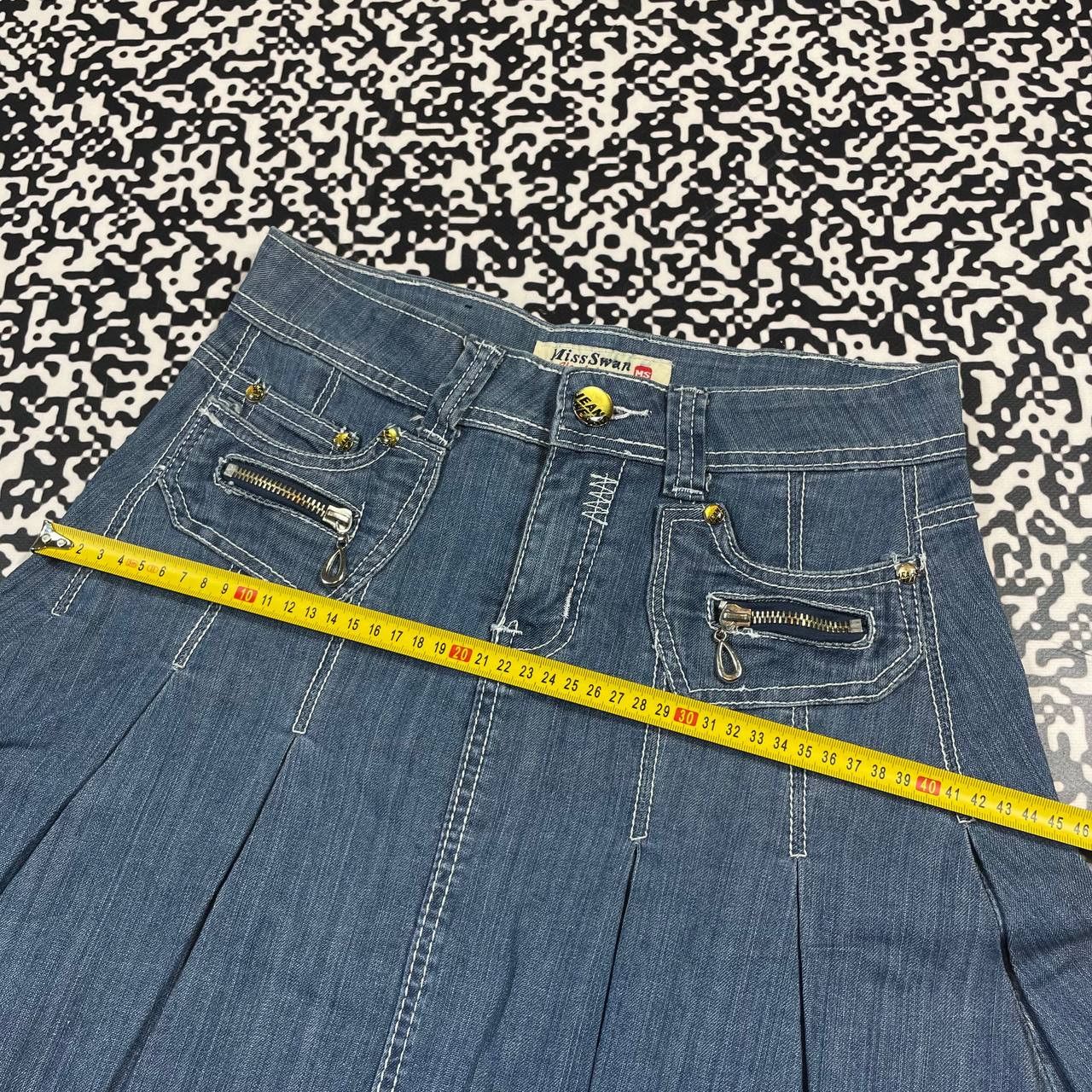 Japanese Brand Vintage Y2K Japanese Denim Flared Midi Skirt Retro Style Size 28" / US 6 / IT 42 - 17 Thumbnail
