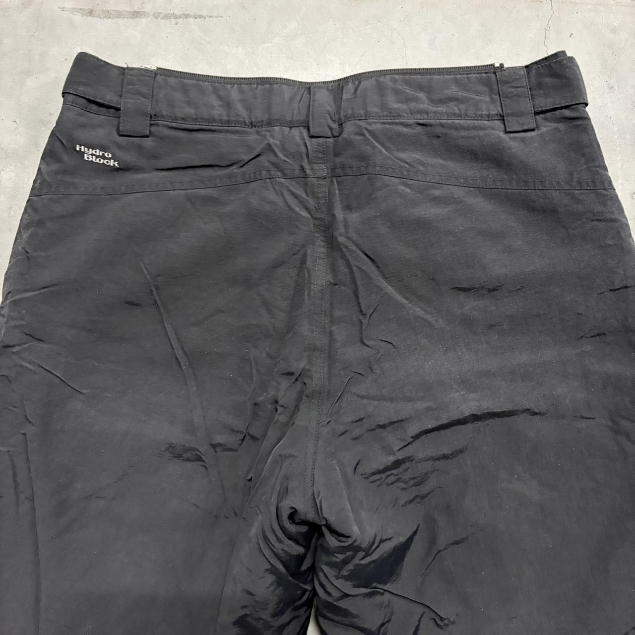 Vintage Crazy Vintage Y2K/2000s Baggy Black Obermeyer Nylon Ski Pants! Size US 36 / EU 52 - 6 Thumbnail