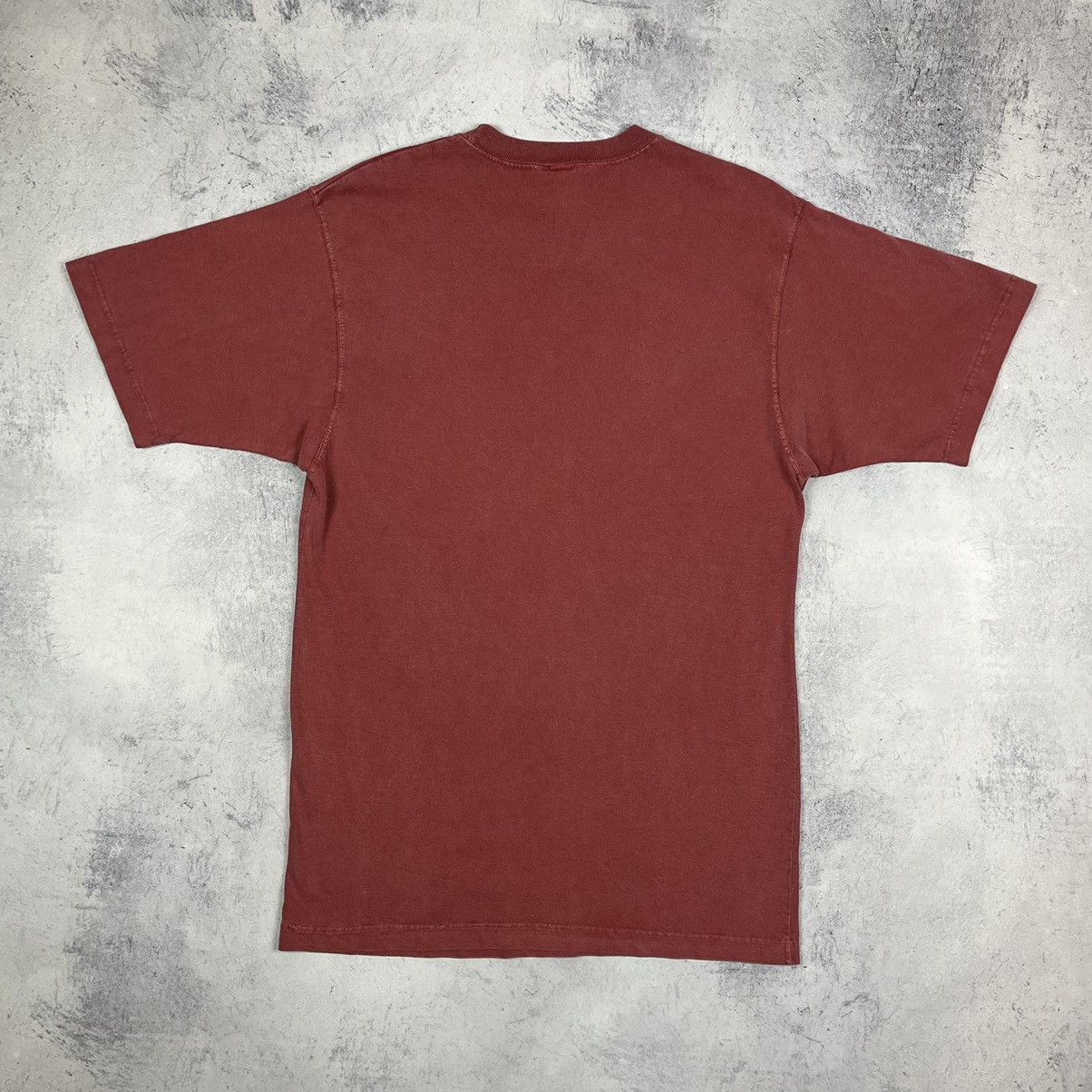 Universal Studios Vintage Universal Studios big logo movie T Shirt 90’s Size US M / EU 48-50 / 2 - 9 Thumbnail