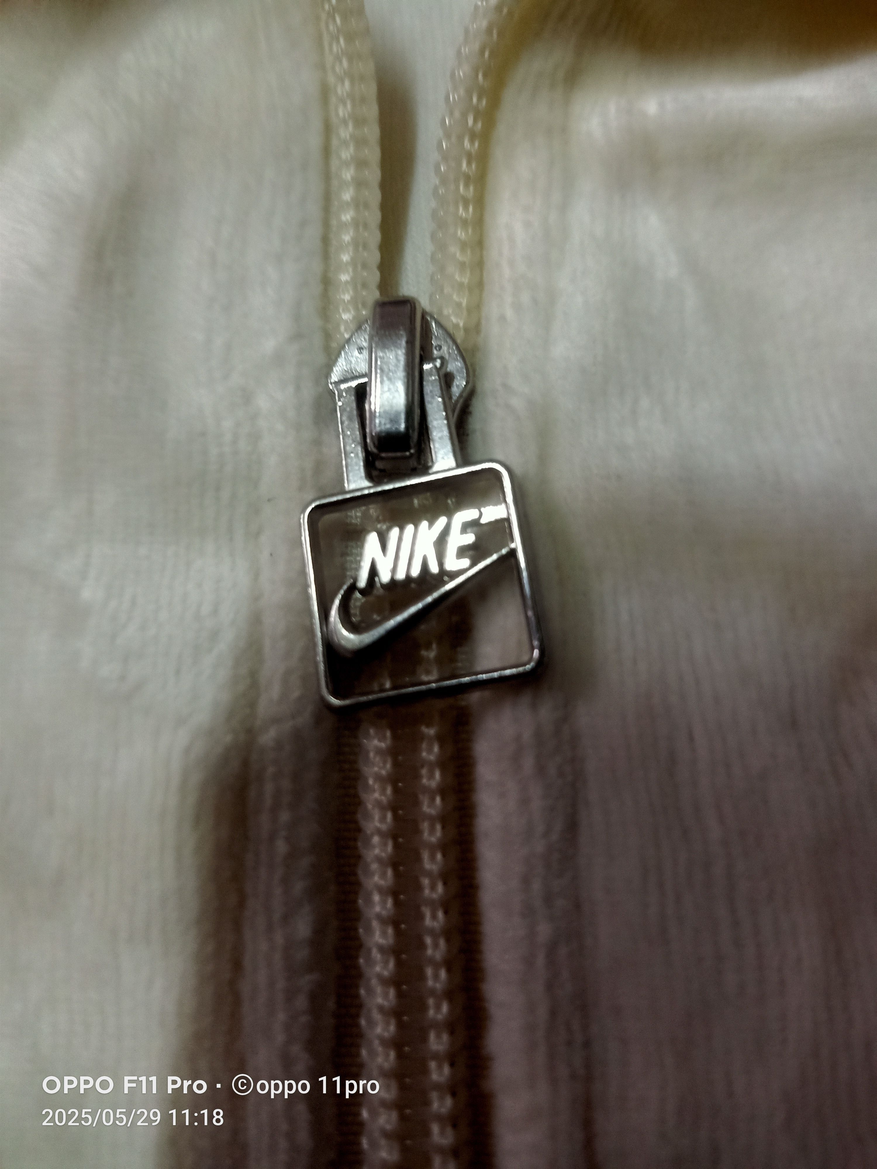 Nike Nike Block Condroy Swearters Men Zipper Poket Size US L / EU 52-54 / 3 - 6 Thumbnail