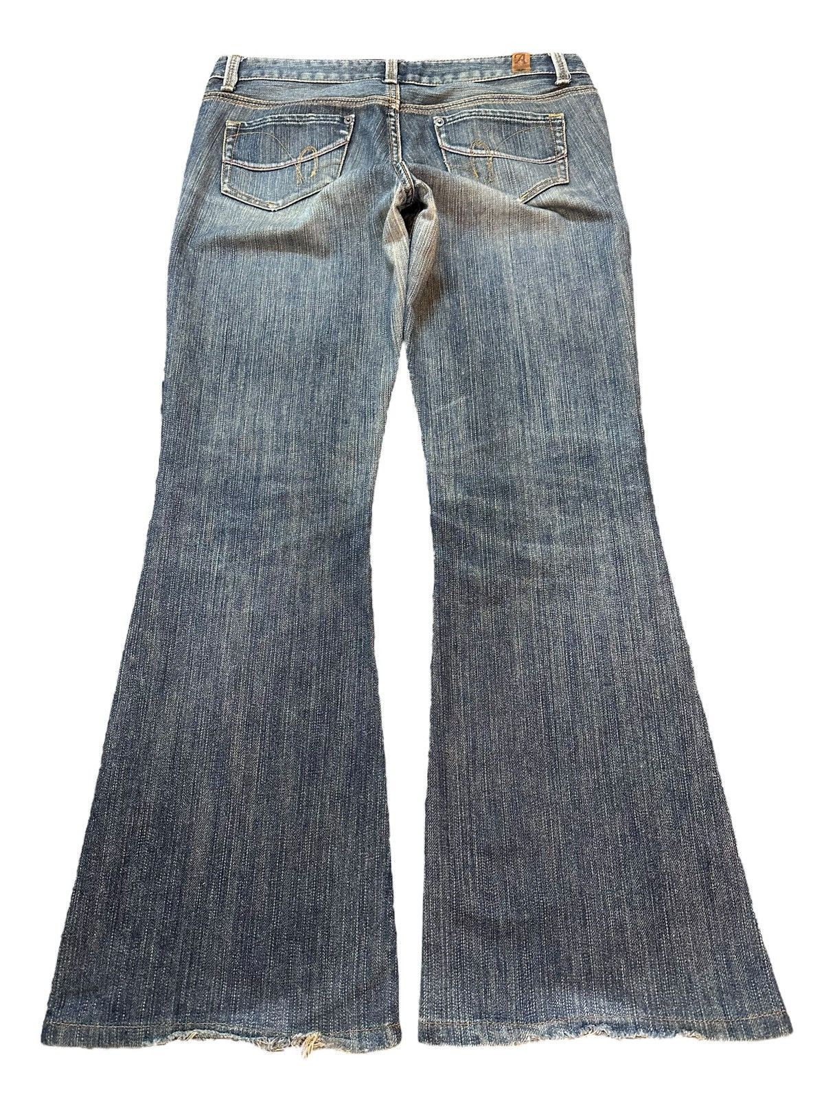 Japanese Brand Vintage Japanese Brand Blue Faded Wash Style Flare Wide Leg Size US 32 / EU 48 - 2 Thumbnail