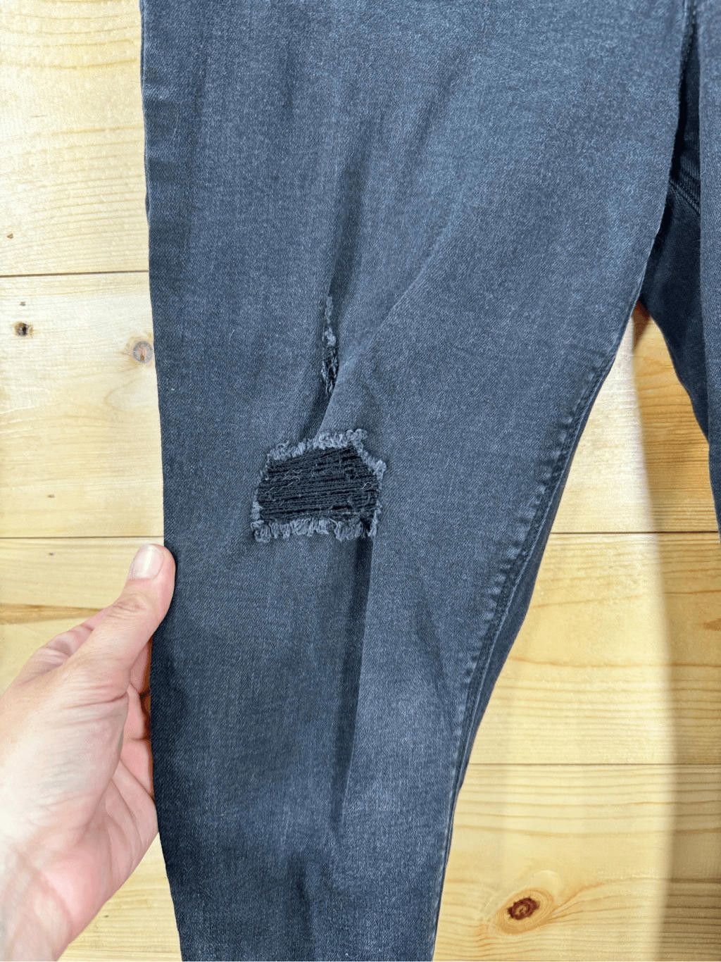 Old Navy Old Navy Women's Size 12 Rockstar Super Skinny Jeggings Size 34" / US 12 / IT 48 - 5 Thumbnail