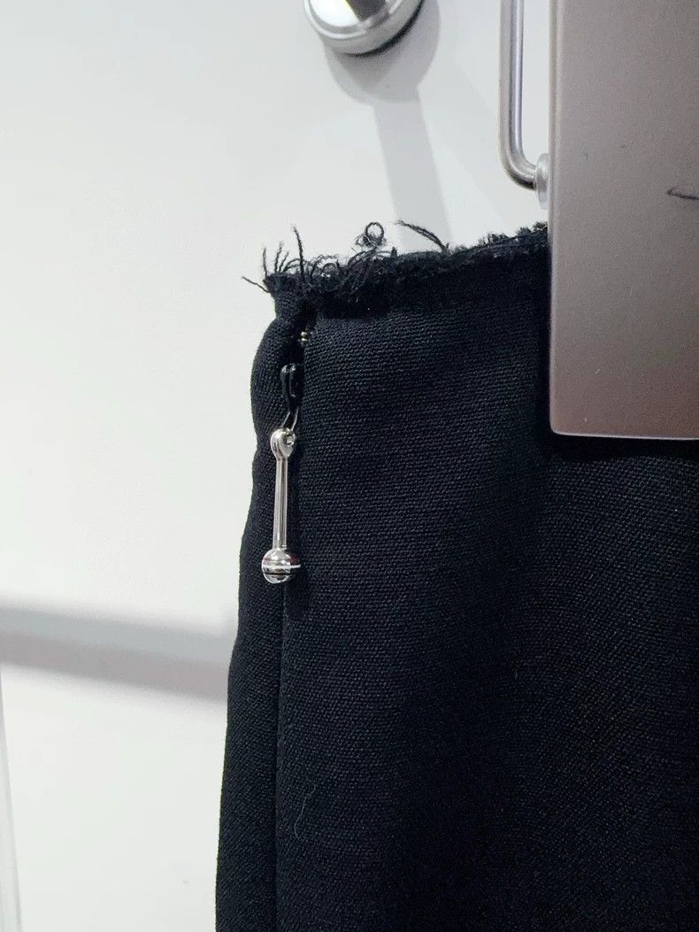 Thom Browne Thom Browne Black feather skirt Size 26" / US 2 / IT 38 - 4 Thumbnail