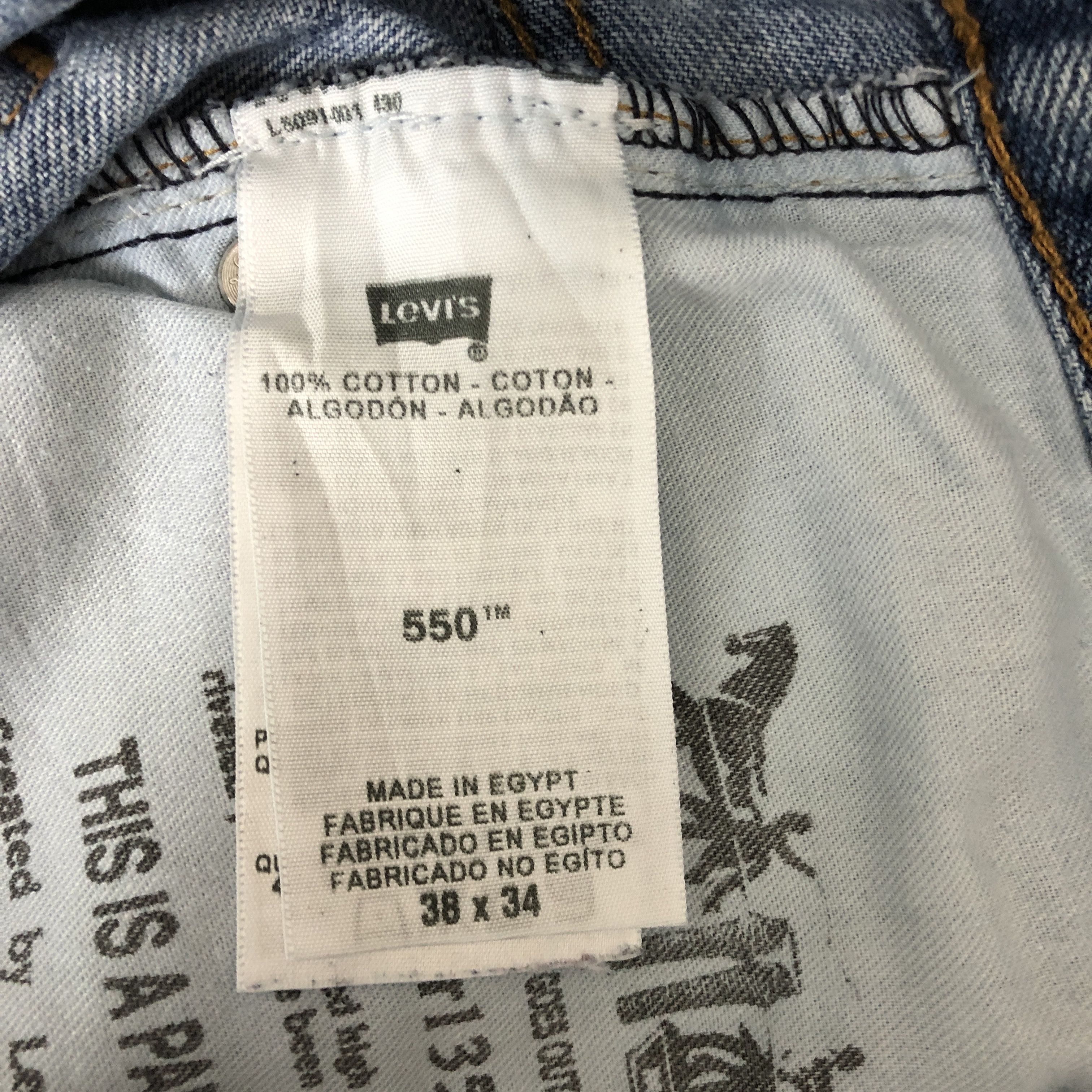 Levi's Vintage Levis 550 Baggy Jeans Levi's Light Wash Faded Denim Size US 36 / EU 52 - 6 Thumbnail