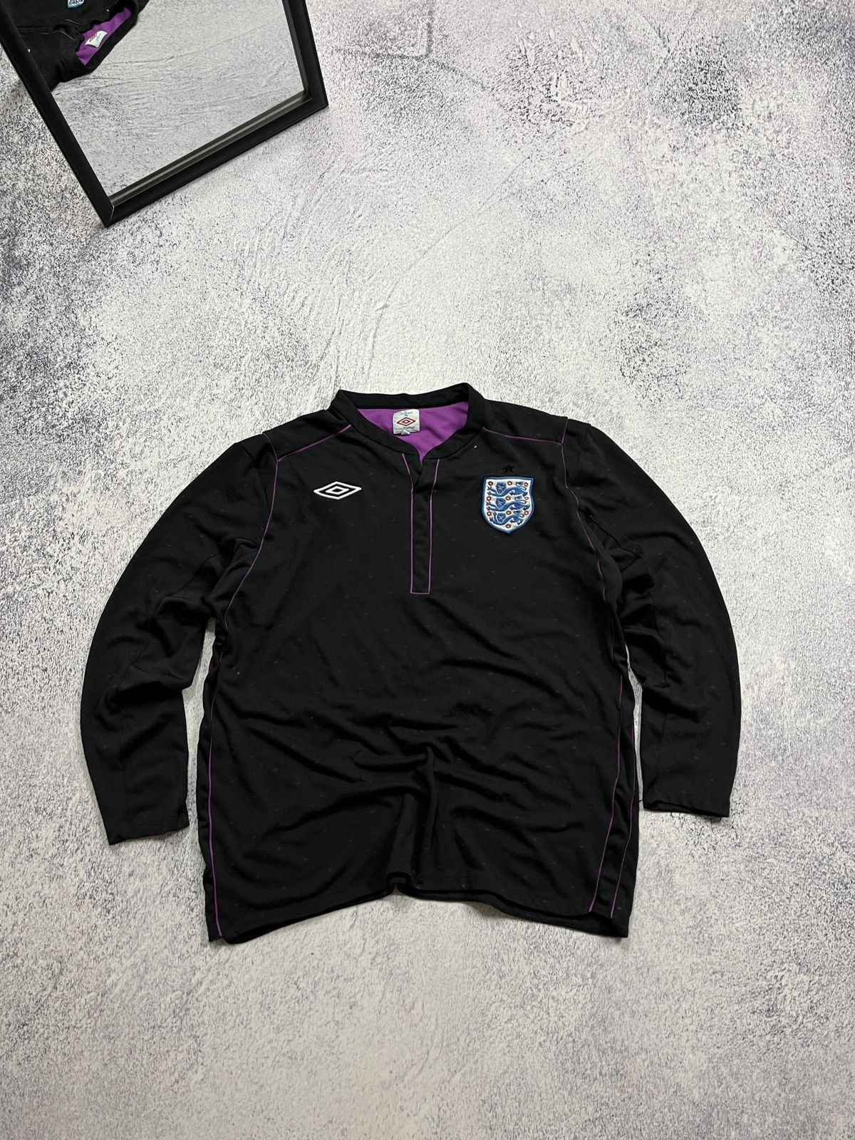 ウェア BOILER ROOM X UMBRO GK JERSEY S Umbro x Boiler Room Football Jersey - Black | Garmentory
