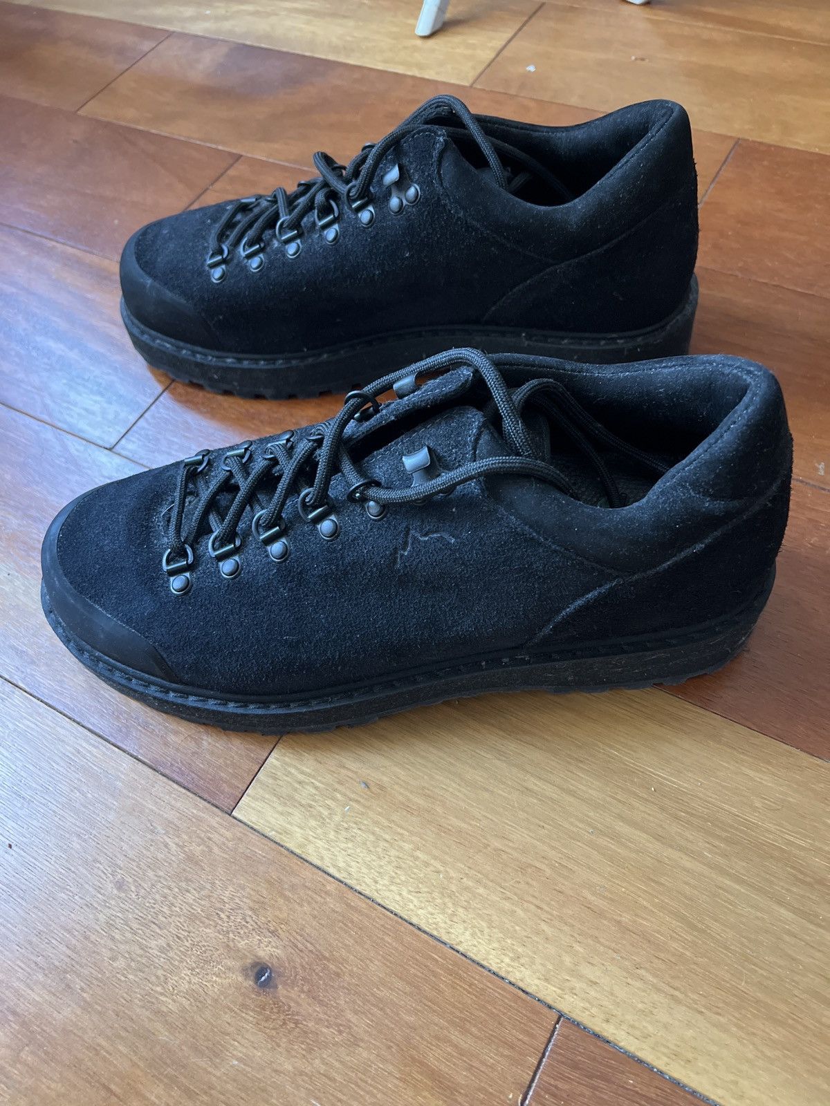 Cornaro Low-top Boots (suede)