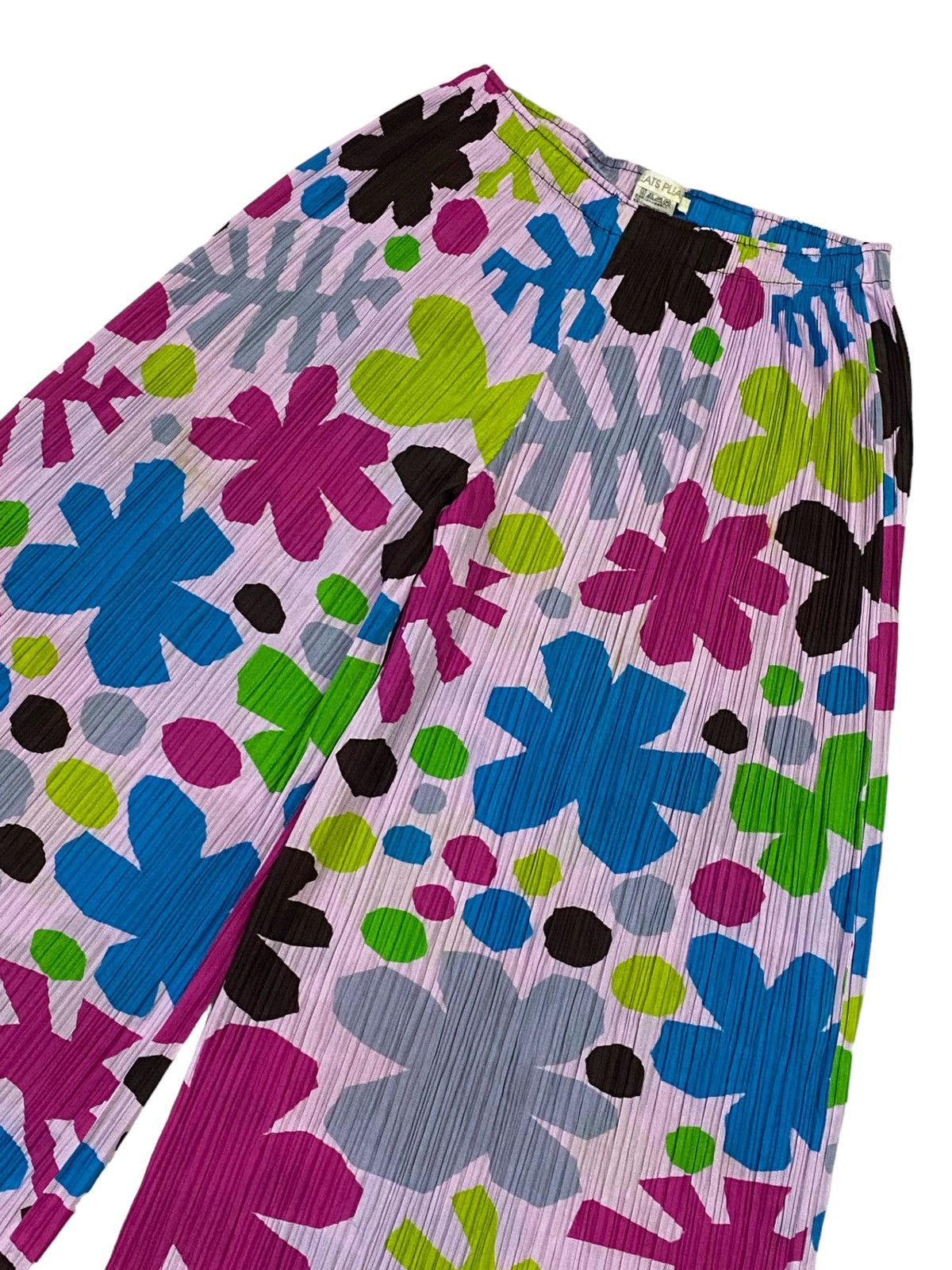 Issey Miyake Pleats Please Pleated Wide-Leg Flower Pattern Pants Size 28" / US 6 / IT 42 - 16 Thumbnail