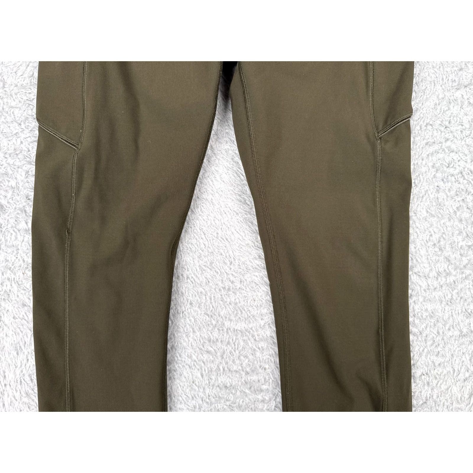 Lululemon Lululemon Pants Women 8 Green Breezy Dot Tight 25" Tapered Luxtreme W5AZOS Pants Women 8 Green Breezy Dot Tight 25" Tapered Luxtreme W5AZOS Size 30" / US 8 / IT 44 - 3 Thumbnail