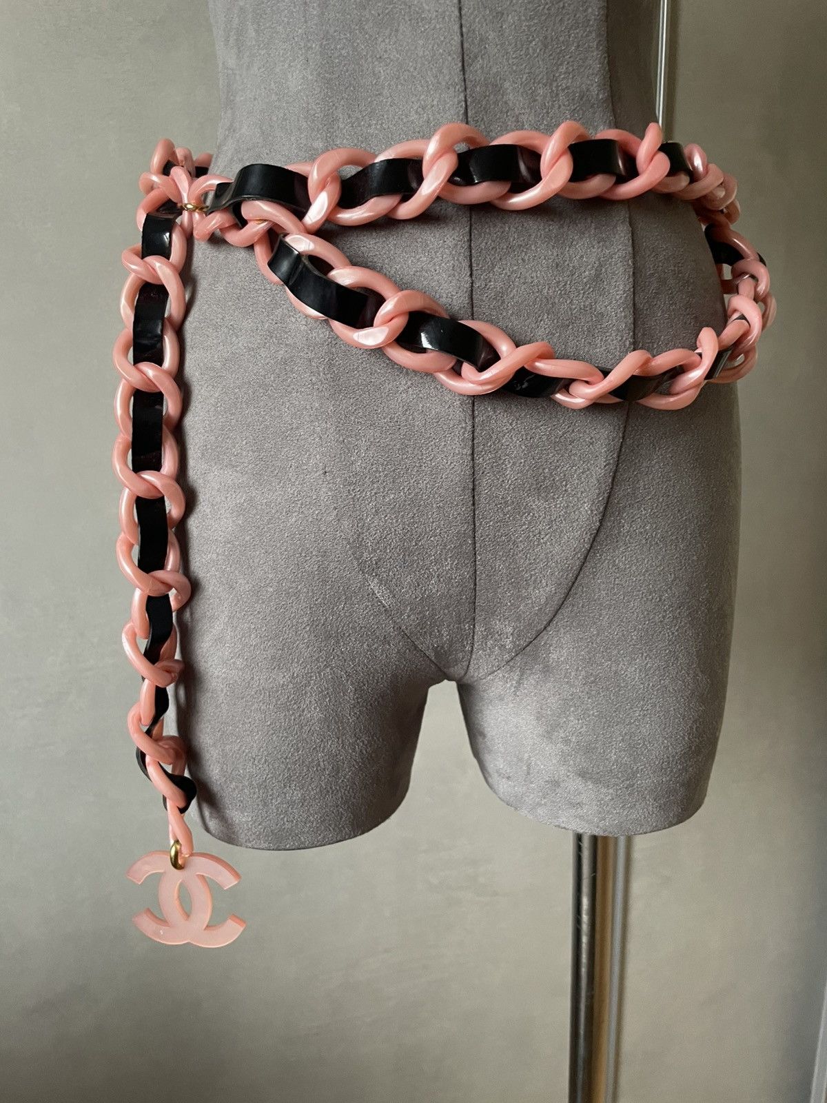 CHANEL BELT 1994 SUMMER RUNWAY