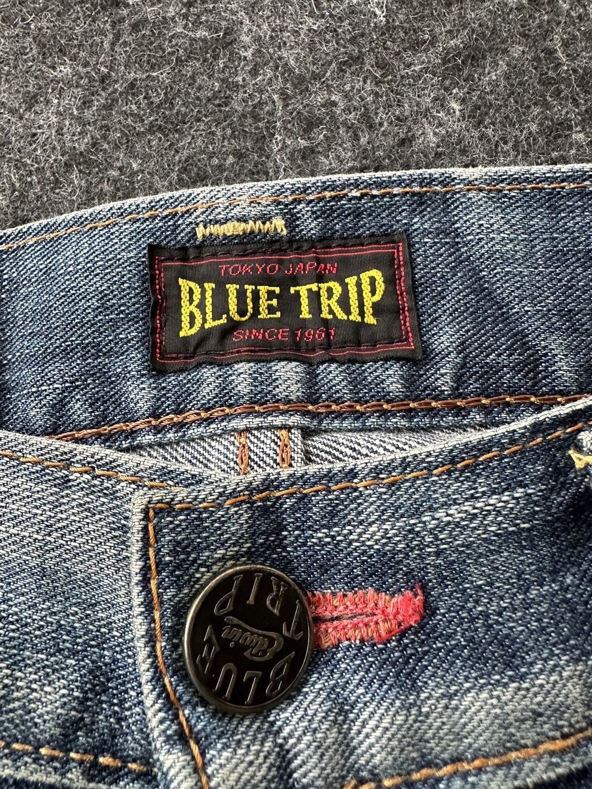 Edwin Edwin Blue Trip Japan Faded Washed Vintage Denim D511 Size US 29 - 13 Thumbnail