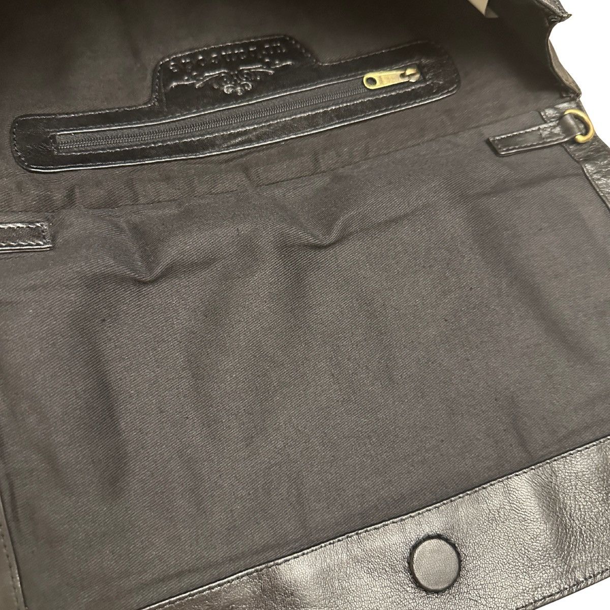 Other Urbancode Black Vintage Leather Clutch Bag Detachable Strap Size ONE SIZE - 4 Thumbnail