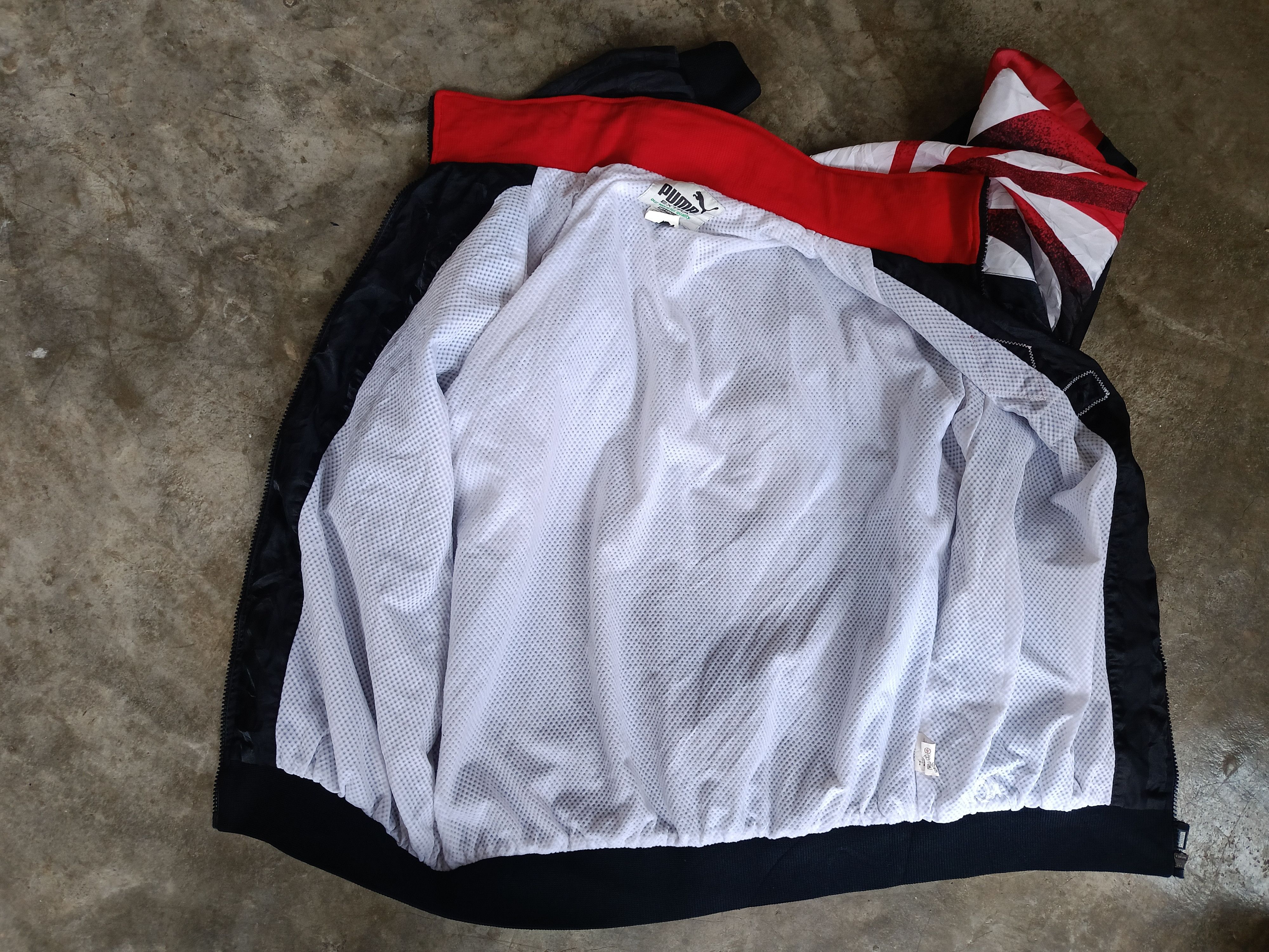 PUMA Urawa Red Diamonds ジャケット