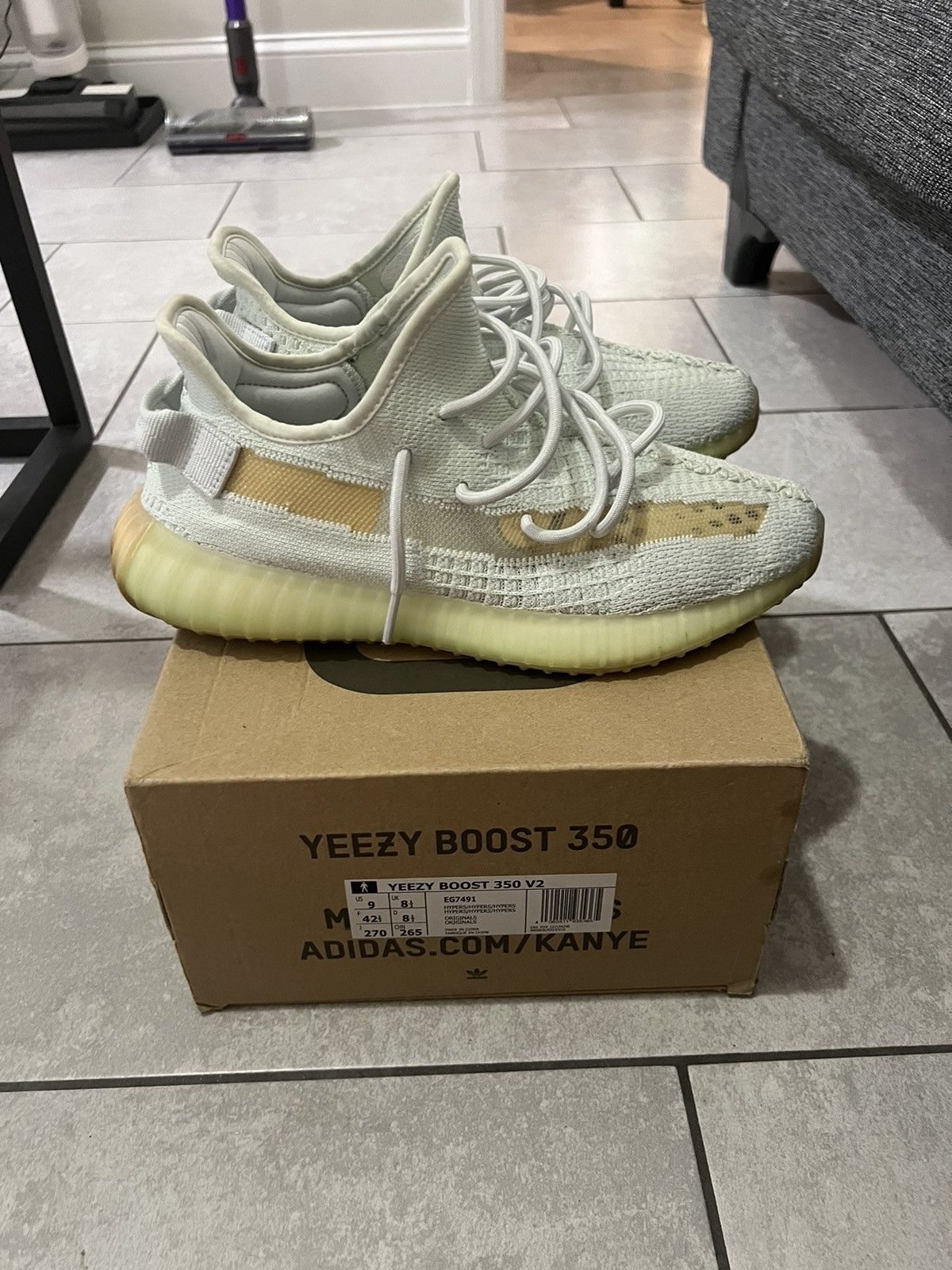 Adidas Adidas Yeezy Boost 350 V2 ‘Hyperspace’ (2019) Size 9 Size US 9 / EU 42 - 5 Thumbnail