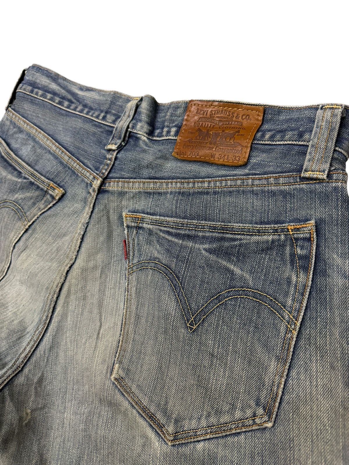 Levi's Vintage Levi’s 703 Distressed Denim Jeans | Vintage Fade W36 Size US 36 / EU 52 - 8 Thumbnail