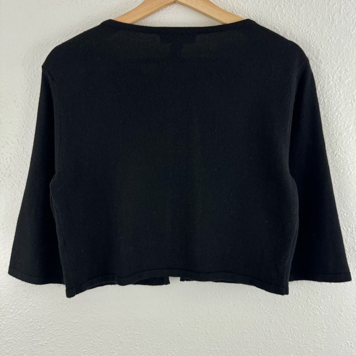 Laundry by Shelli Segal Vintage 90s Black Cashmere Wool Beaded Floral Cropped Shrug Size L / US 10 / IT 46 - 12 Thumbnail