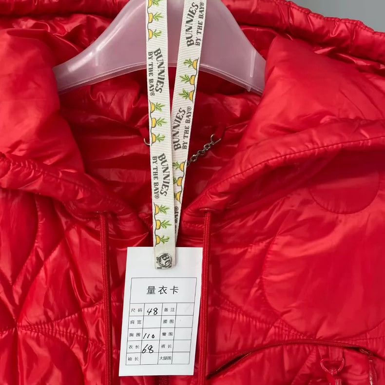 Louis Vuitton Louis Vuitton Red embossed presbyopic cotton-padded jacket Size US M / EU 48-50 / 2 - 6 Thumbnail