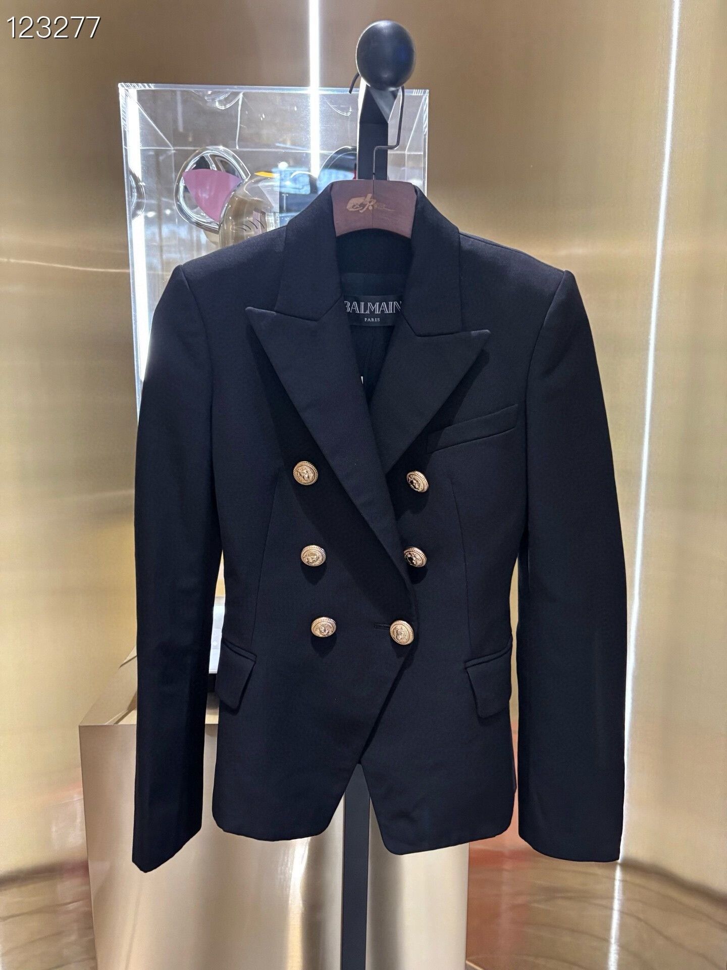Balmain Balmain Classic Women's Six-Button Black Blazer Size XXS / US 00 / IT 34 - 1 Thumbnail