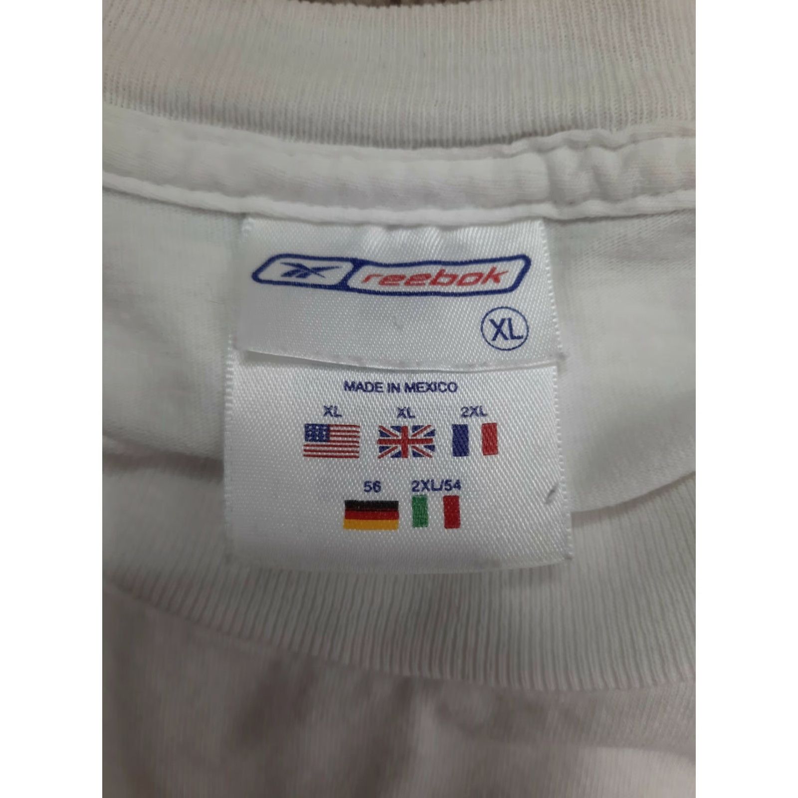 Reebok VINTAGE Reebok Classics White Graphic Tee T-Shirt Mens XL 90s 2000s Basketball Crew Neck Short Sleeve Regular Fit Size XL Size US XL / EU 56 / 4 - 2 Thumbnail