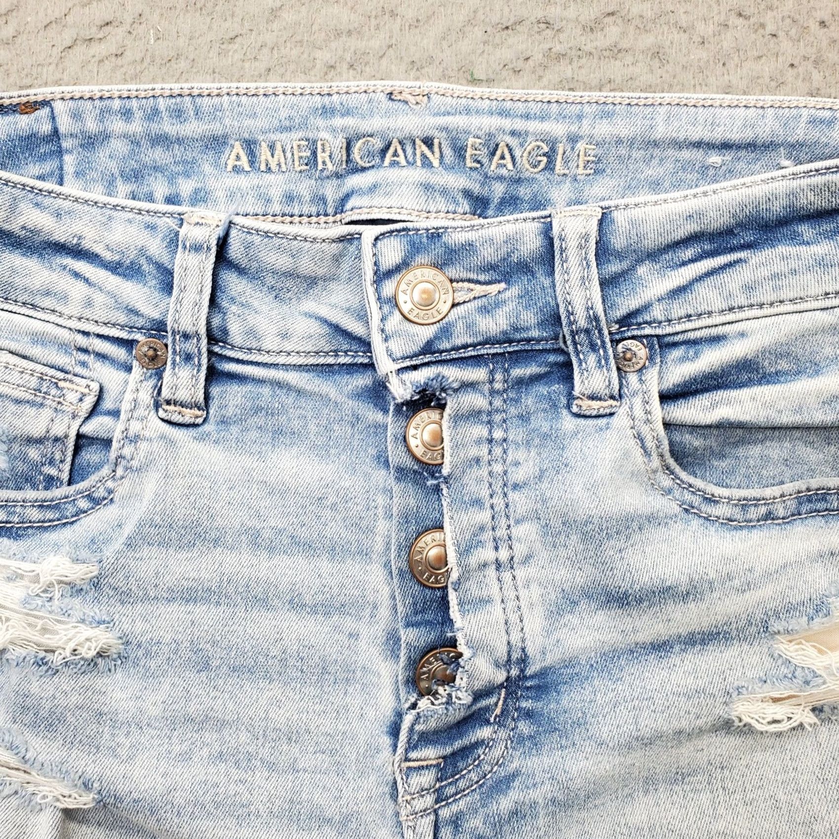American Eagle Outfitters American Eagle Outfitters Cut-Off Shorts Women's 4 Blue Denim Distressed Button-Fly, 5-Pocket, Cotton Size 27" / US 4 / IT 40 - 6 Thumbnail