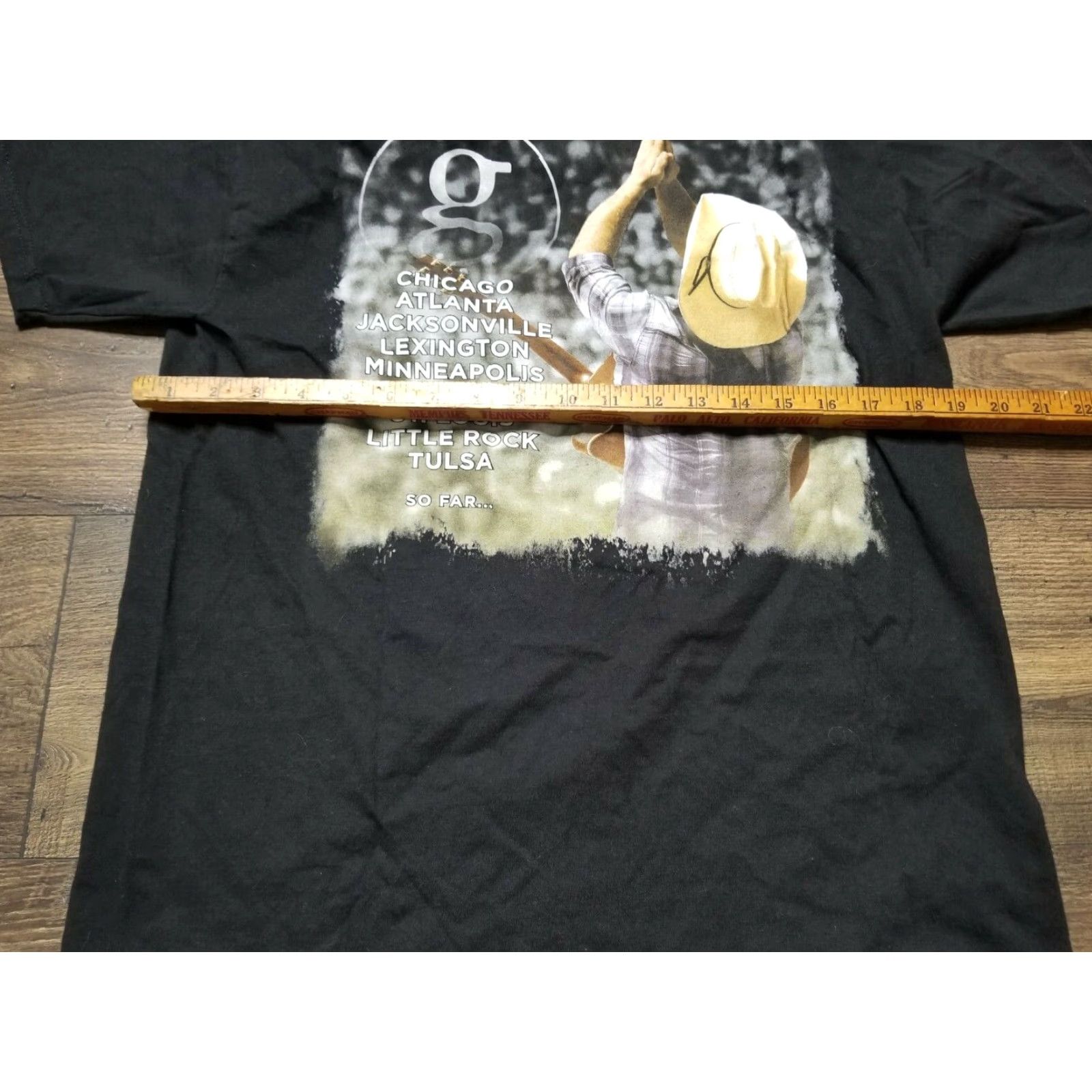 Hanes Garth Brooks 2014 - 2015 World Tour Tee Shirt Double Sided Band T Mens M Size US M / EU 48-50 / 2 - 3 Thumbnail