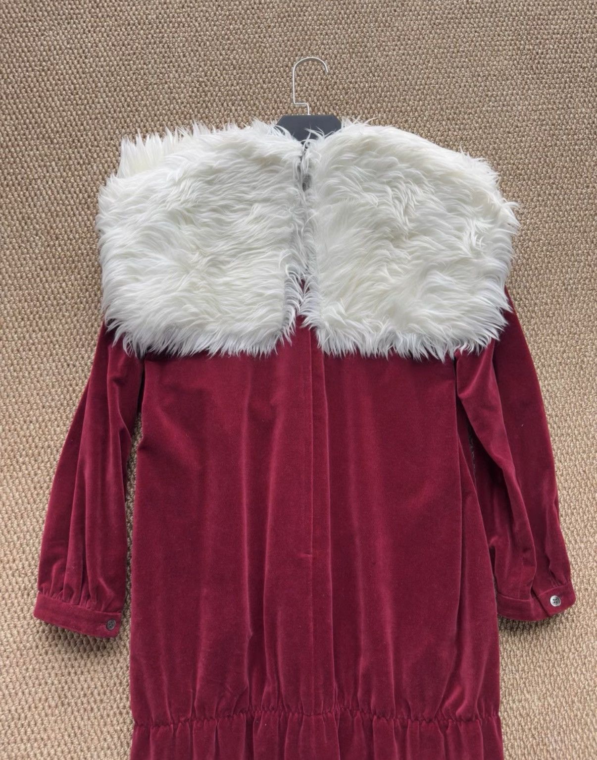 Comme des Garcons COMME des GARÇONS Burgundy Velvet Furry Collar Dress K23 Size S / US 4 / IT 40 - 7 Thumbnail