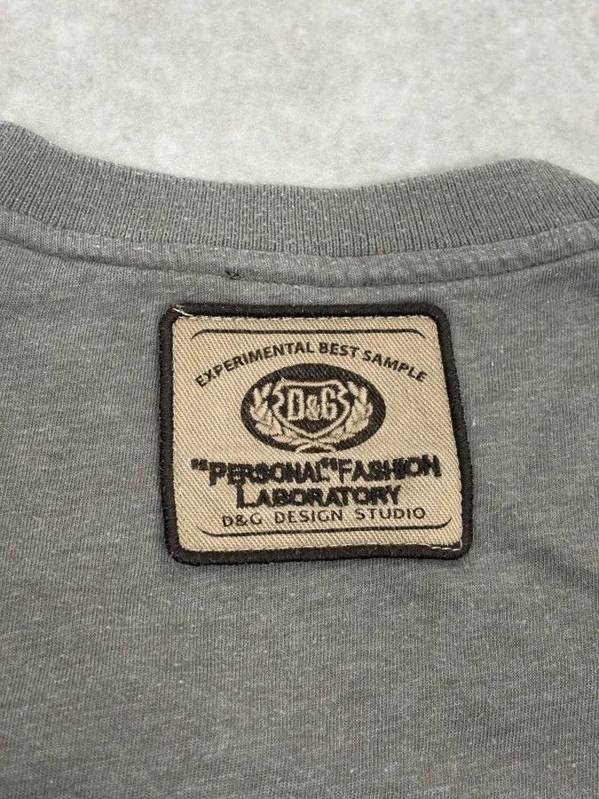 Dolce & Gabbana 2000s Dolce & Gabbana Grey V-Neck Deluxe Longsleeve T-Shirt Size US S / EU 44-46 / 1 - 10 Thumbnail