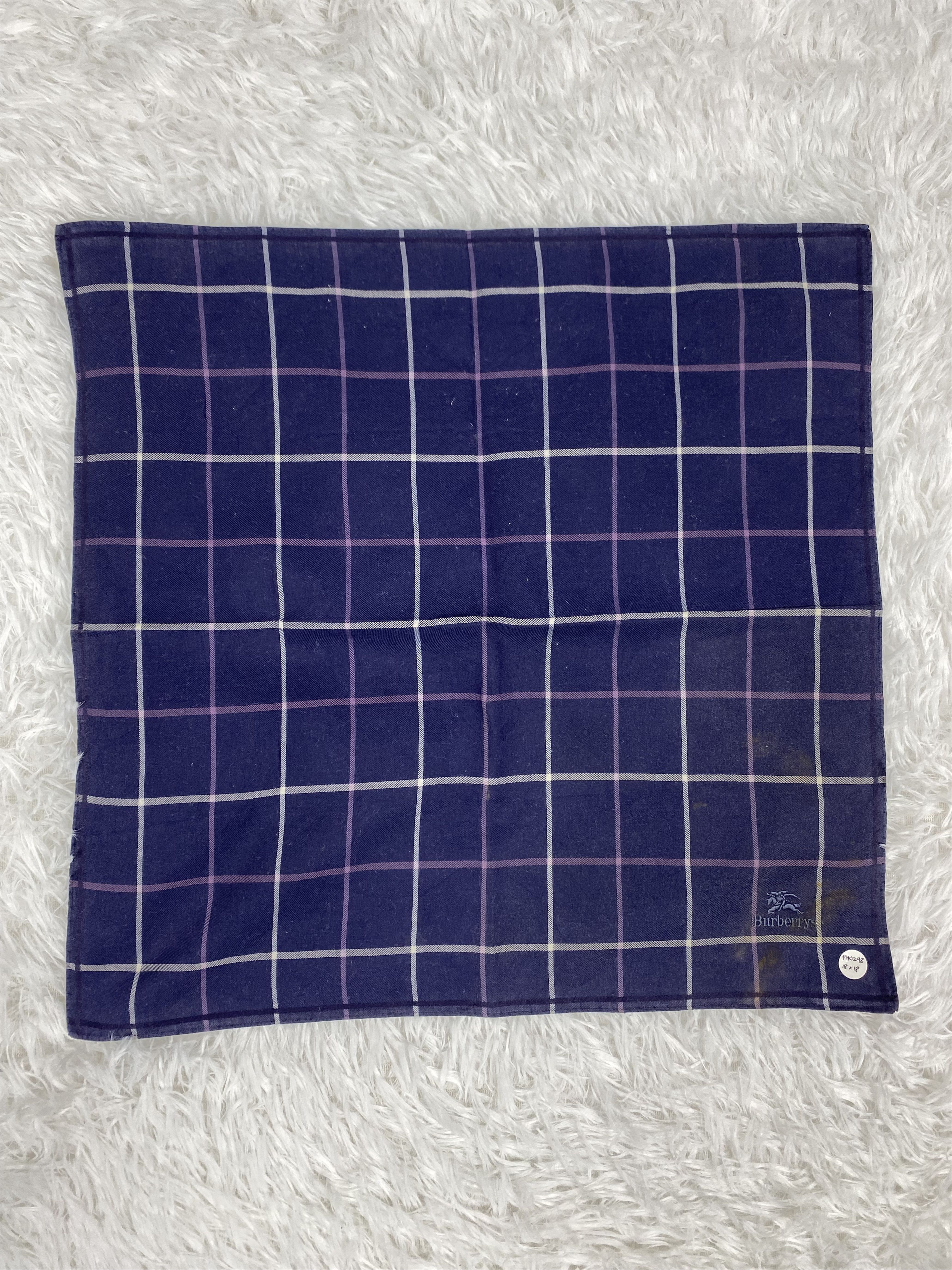 Burberry Vintage Burberry Handkerchief Neckerchief PH0298 Size ONE SIZE - 3 Thumbnail