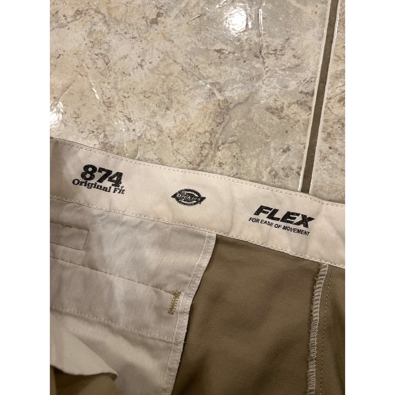 Dickies VINTAGE Dickies 874 Khaki Original Fit Twill Work Pants Mens 42X32 Straight Size US 42 / EU 58 - 8 Thumbnail