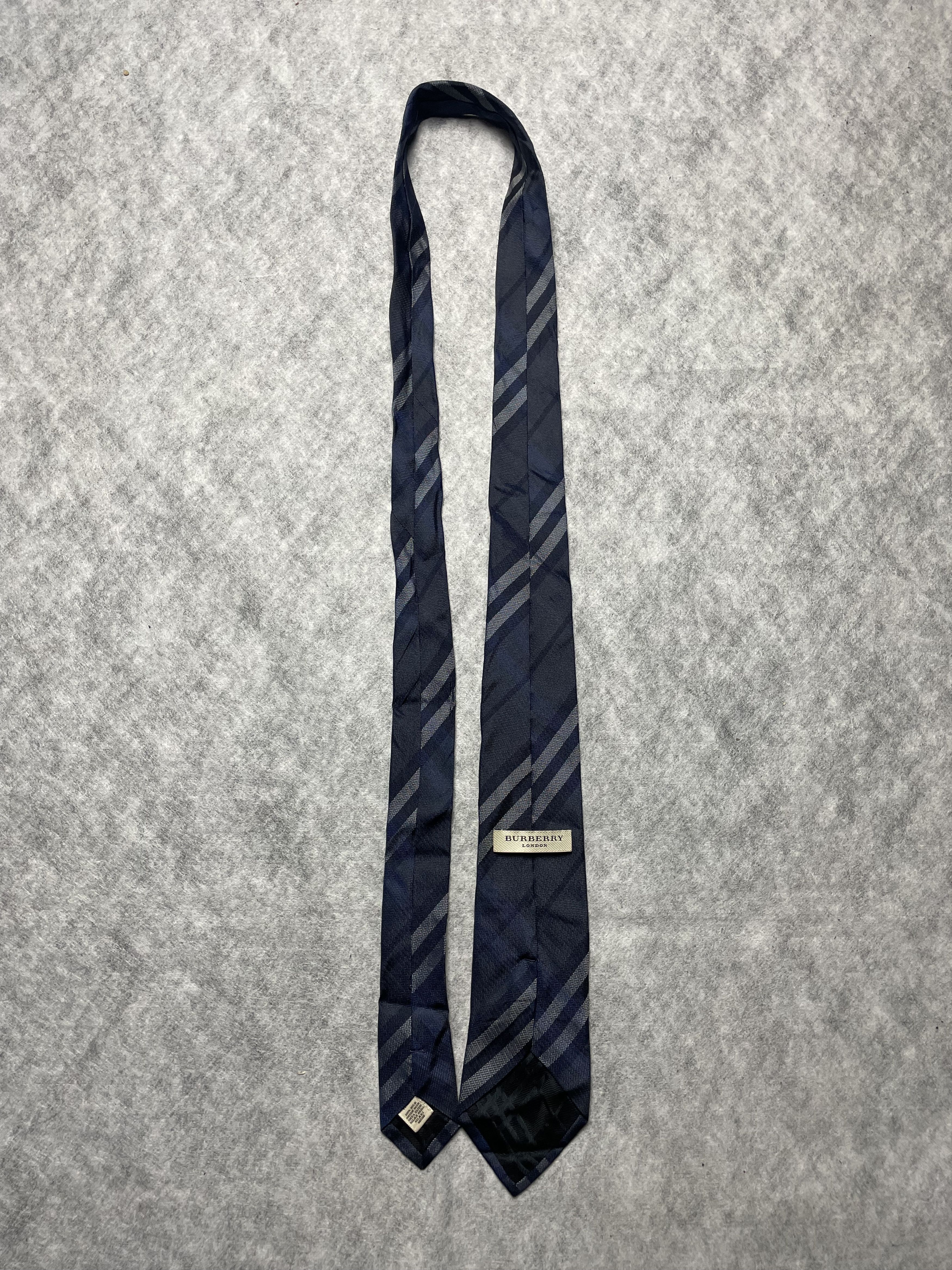 Burberry Burberry London Gray Blue Striped Plaid Silk Mens Tie Size ONE SIZE - 7 Thumbnail