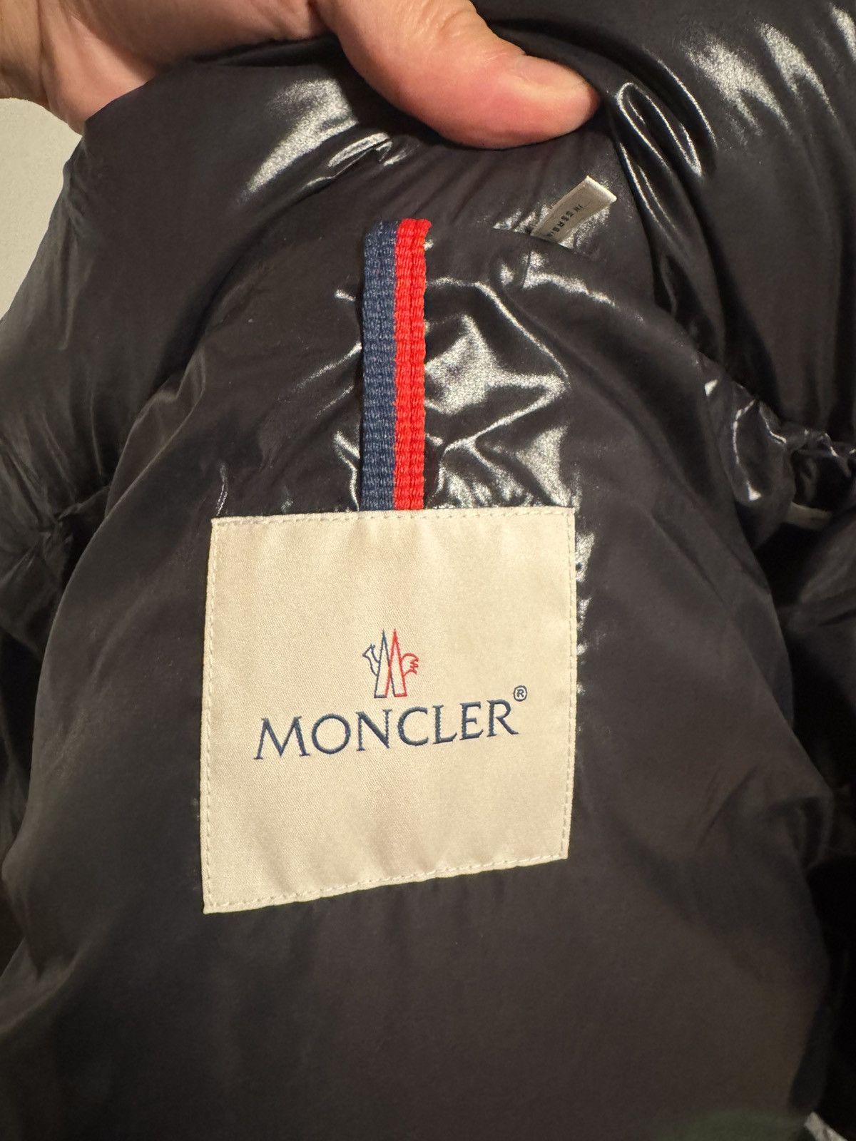 Moncler Moncler Shiny Puffer Jacket Size US S / EU 44-46 / 1 - 4 Thumbnail