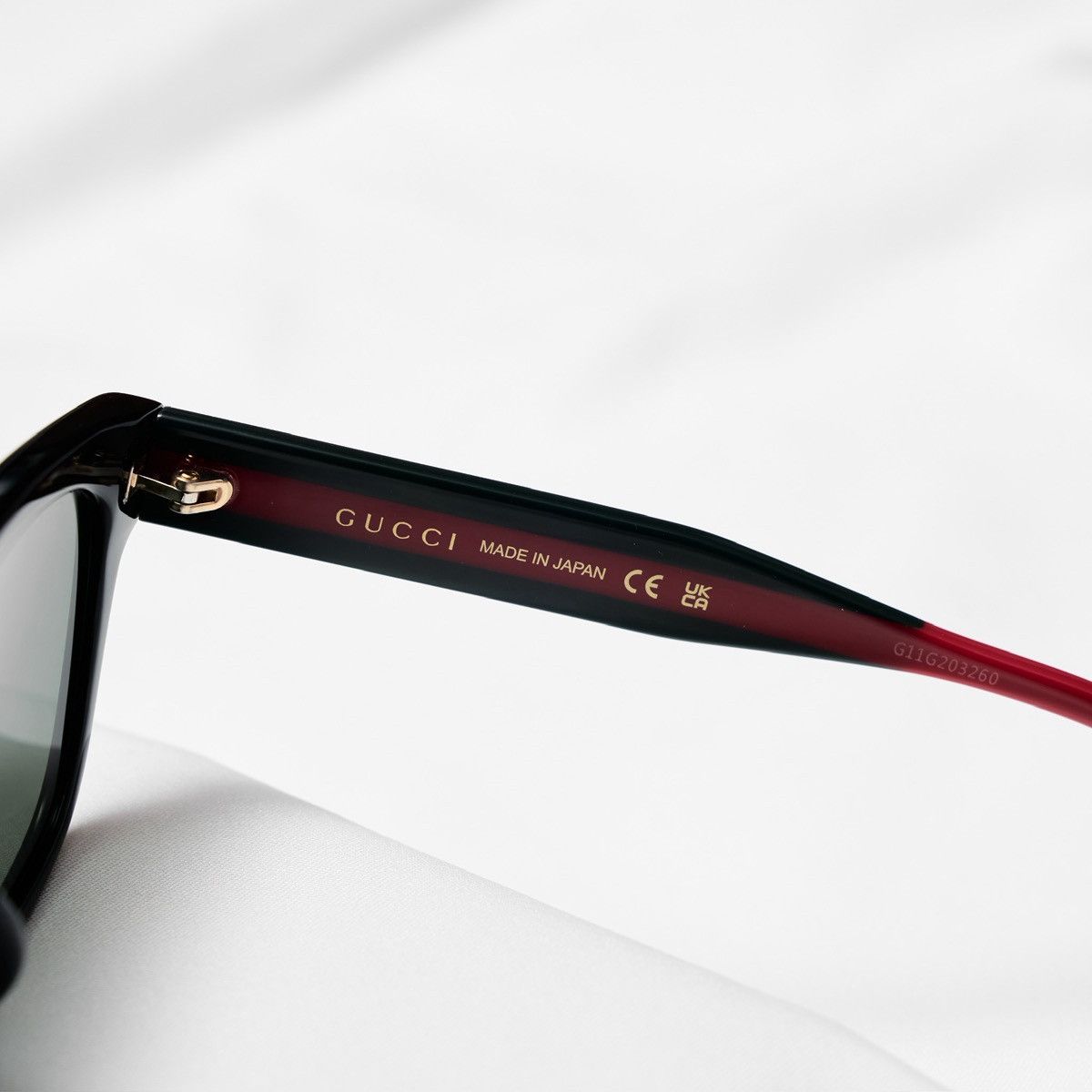 Gucci GUCCI GG1872SK 001 SUNGLASSES Size ONE SIZE - 4 Thumbnail