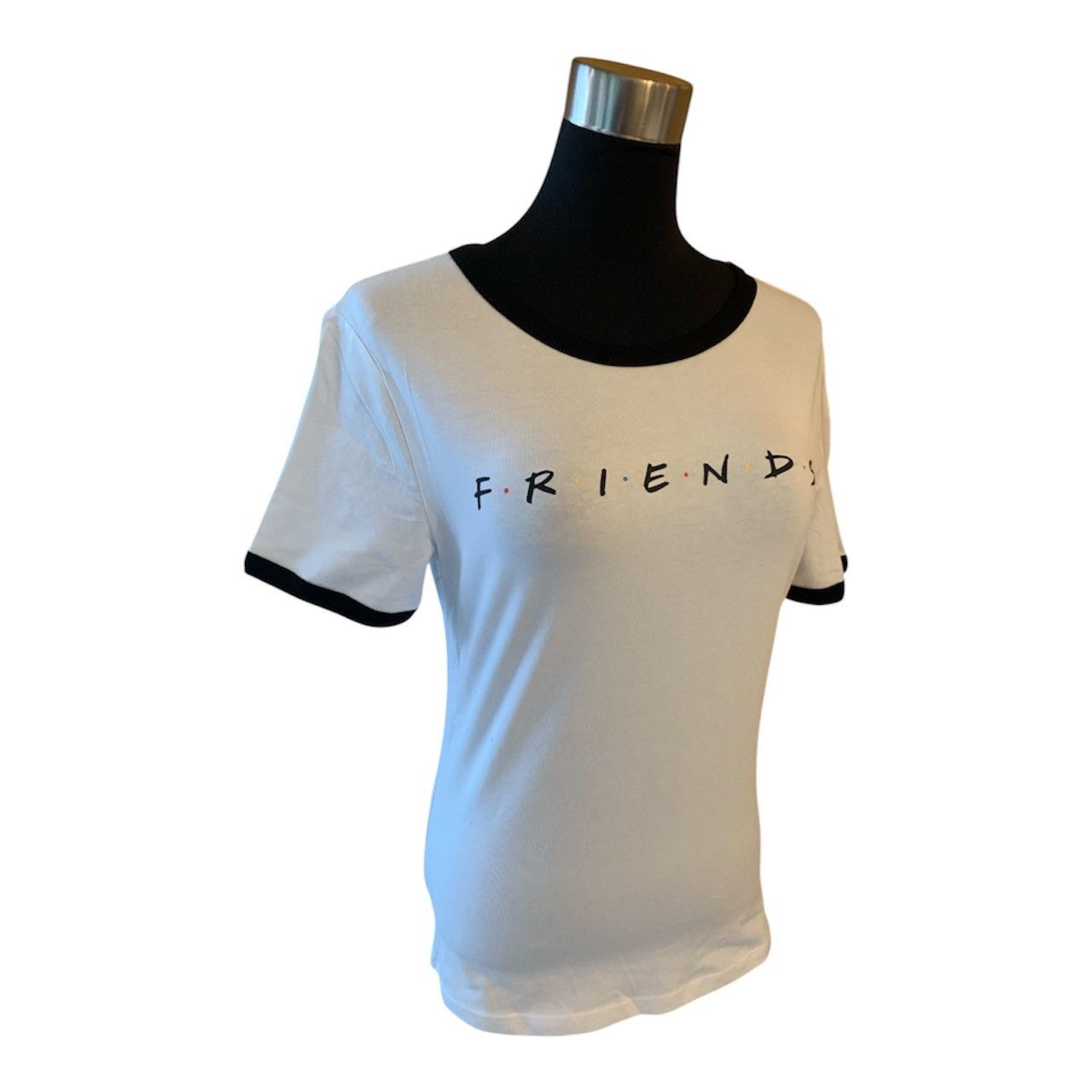 H&M × Warner Bros Limited Edition - Friends TV show T-Shirt White Small Size S / US 4 / IT 40 - 2 Thumbnail
