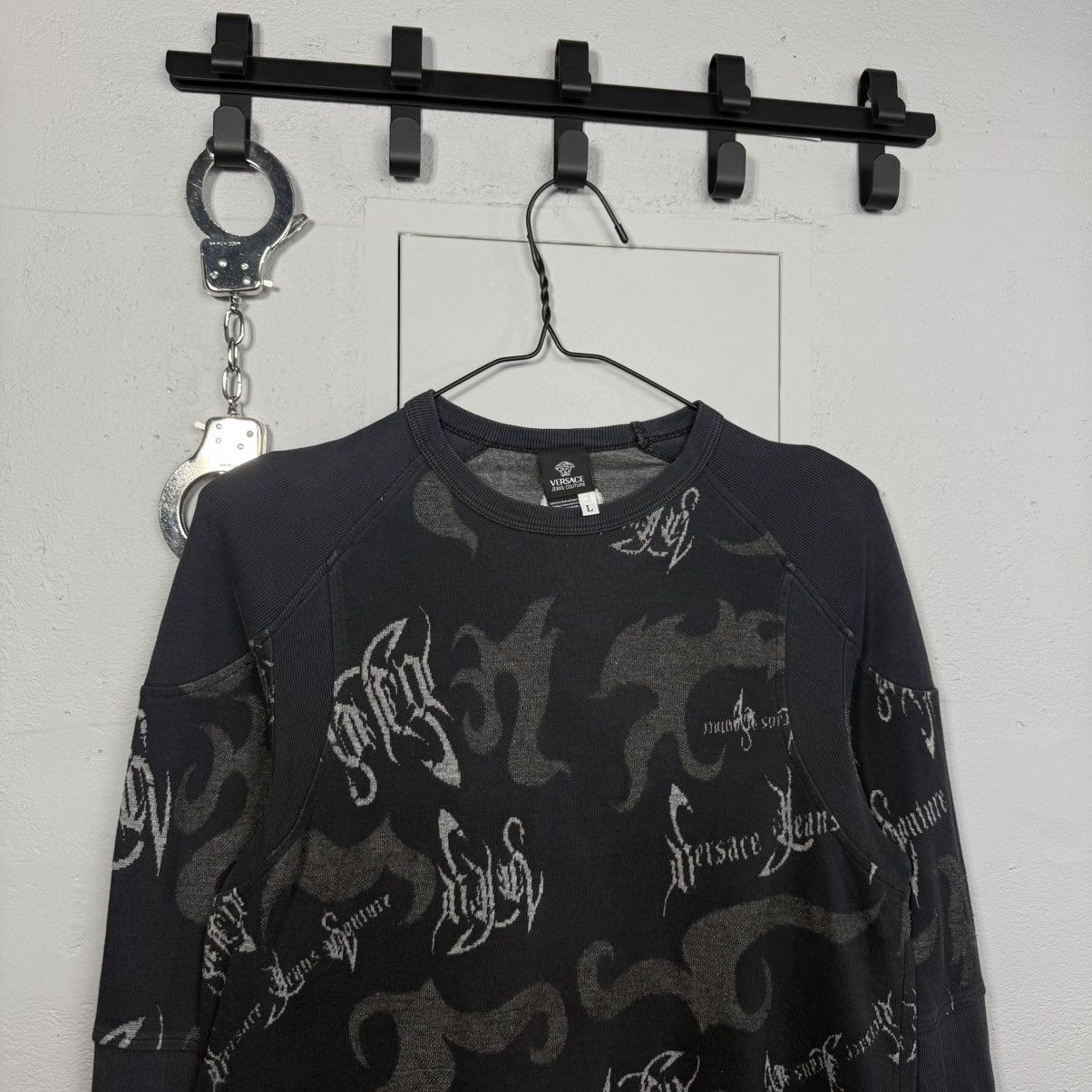Versace Vintage Avant Garde Long Sleeve Versace Size US L / EU 52-54 / 3 - 7 Thumbnail