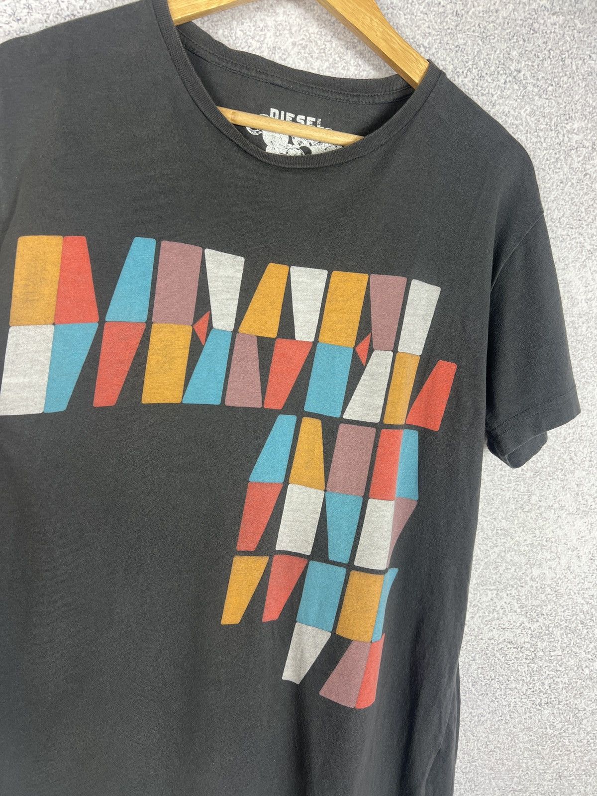 Diesel Vintage Y2K Diesel Art Big Logo Tee Size US XXL / EU 58 / 5 - 4 Thumbnail